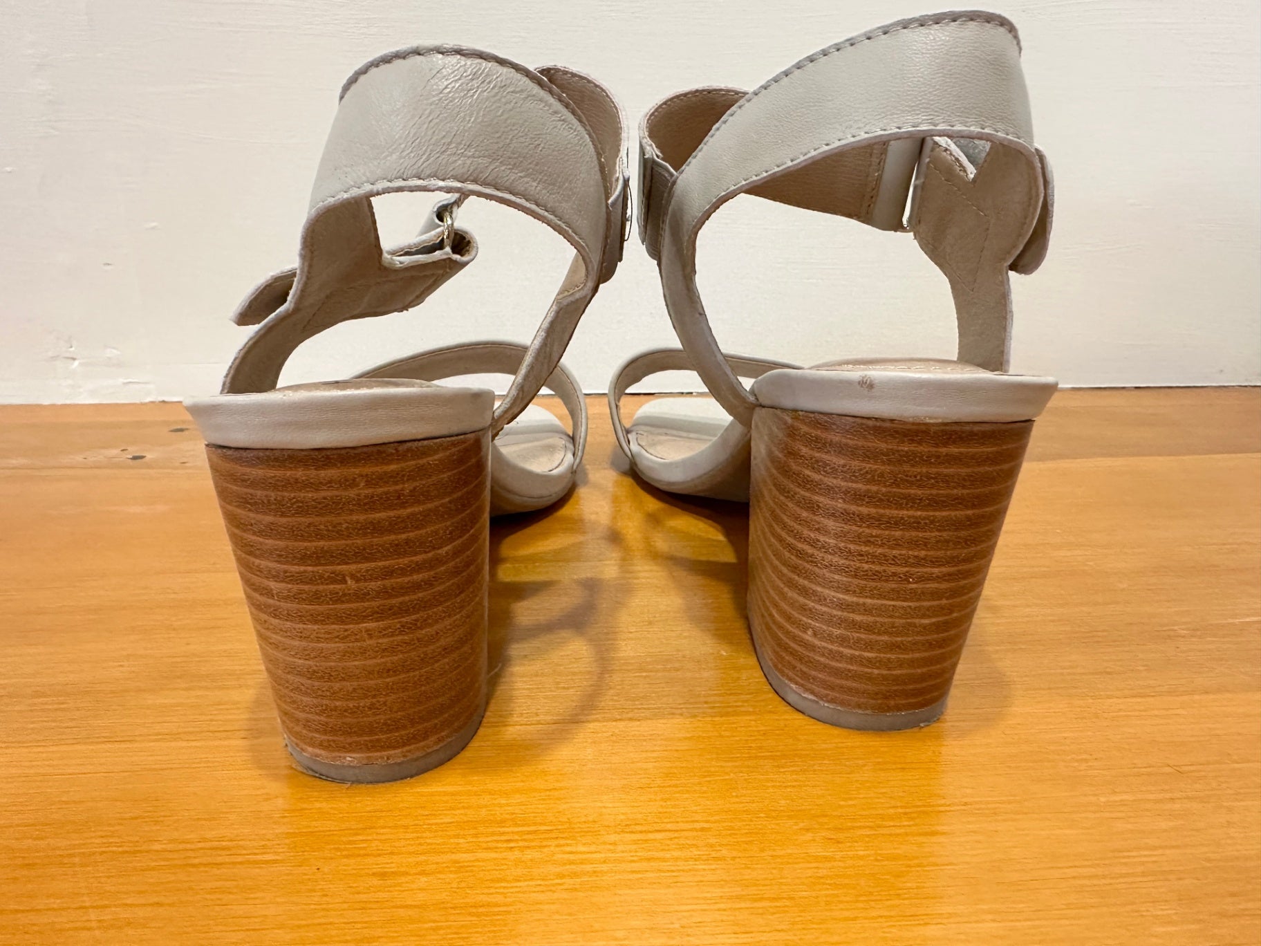 Hush Puppies - Block Heel Sandals - Size EU 41 - Beige