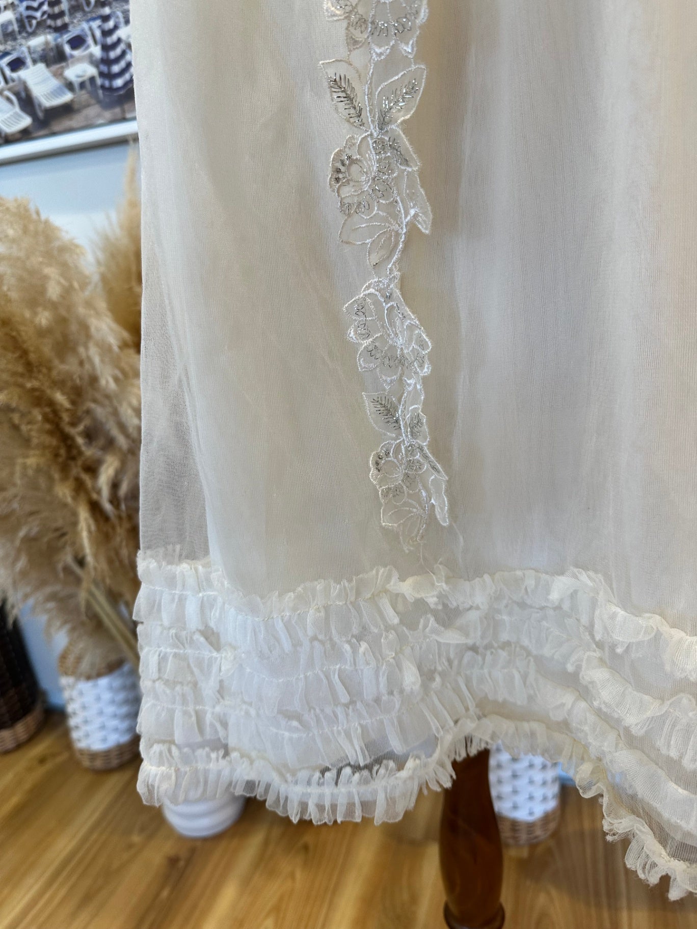 Vintage Wedding Sleepwear - Nightie & Dressing Gown - Medium - Cream / White