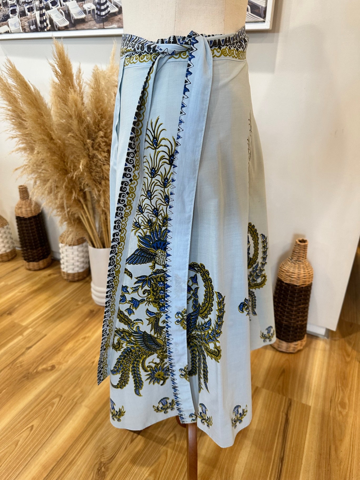 Vintage - Wrap Around Skirt - One Size - Pale Blue with Peacock Print