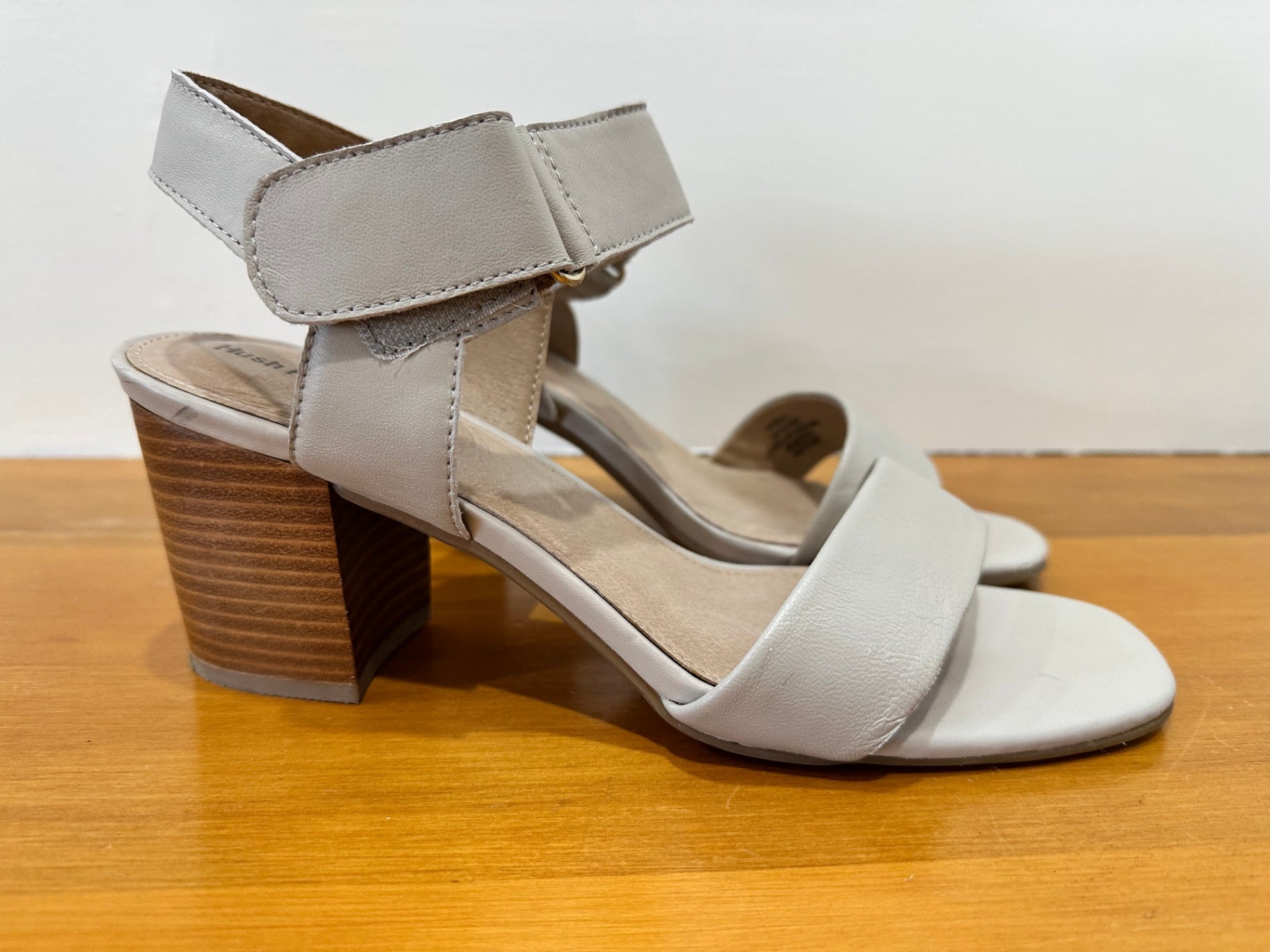 Hush Puppies - Block Heel Sandals - Size EU 41 - Beige