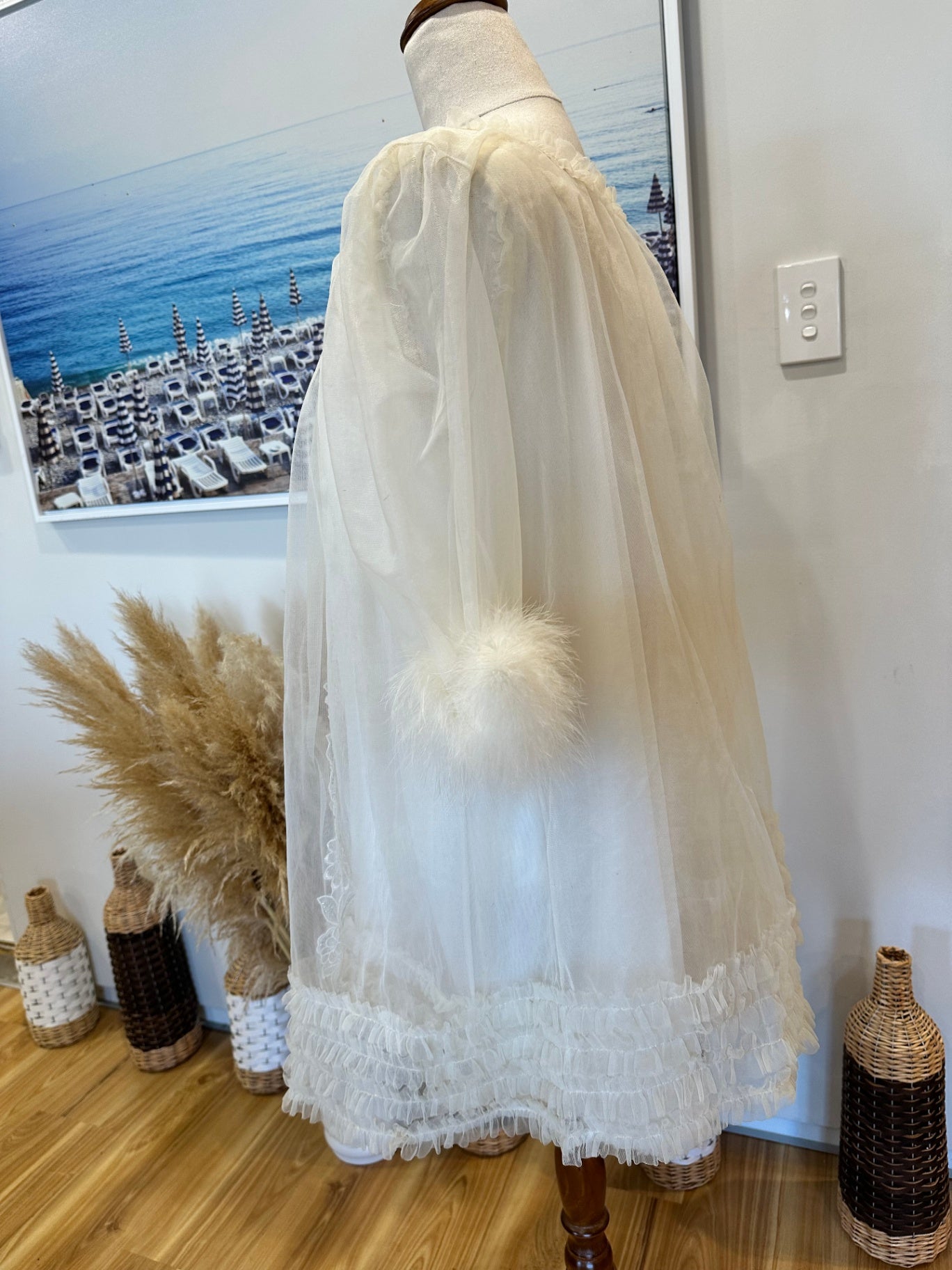 Vintage Wedding Sleepwear - Nightie & Dressing Gown - Medium - Cream / White