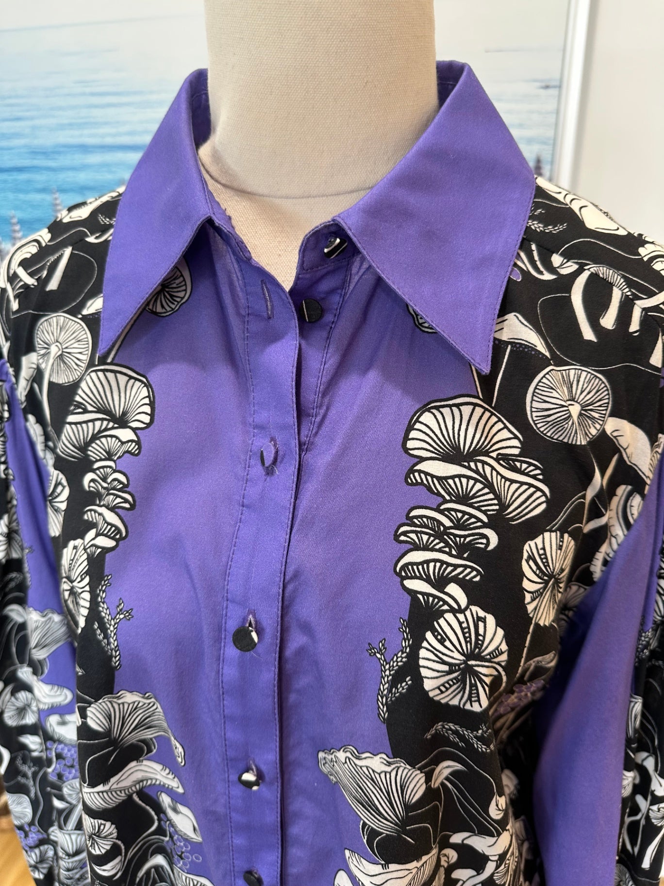 Sunset Lover - Shirt - Size 8 - 70% Cotton + 30% Silk - RRP $405AUD