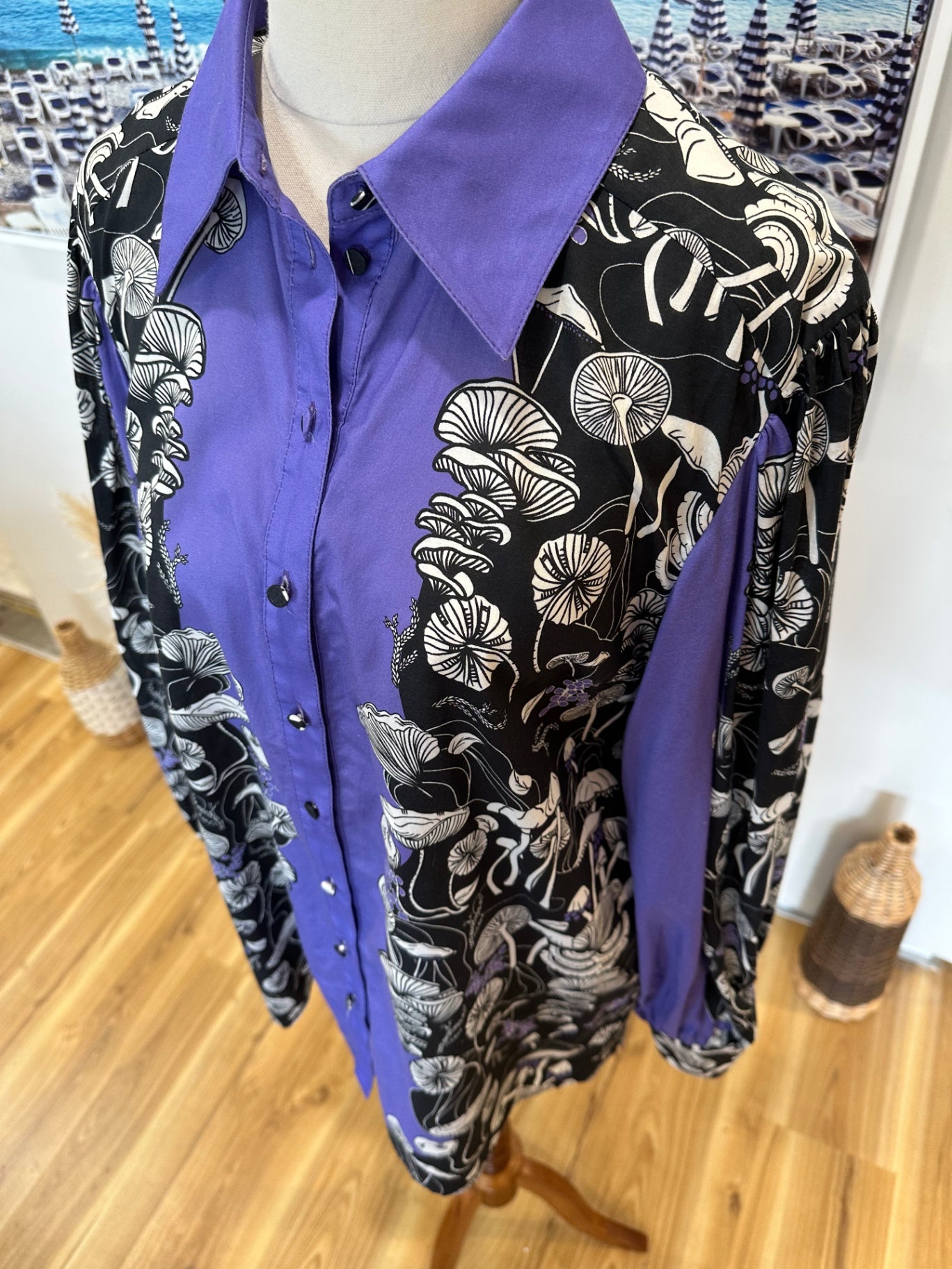 Sunset Lover - Shirt - Size 8 - 70% Cotton + 30% Silk - RRP $405AUD