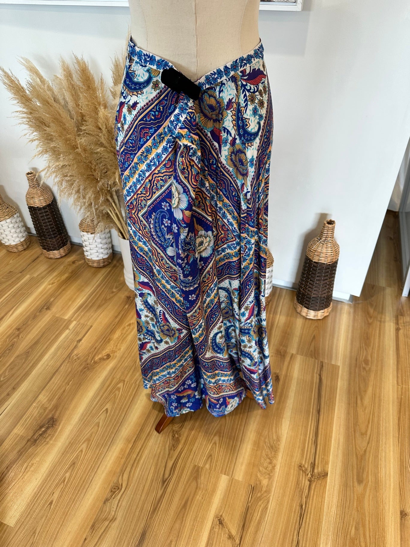 Arnhem - Maxi Skirt - Size 16 - Blue