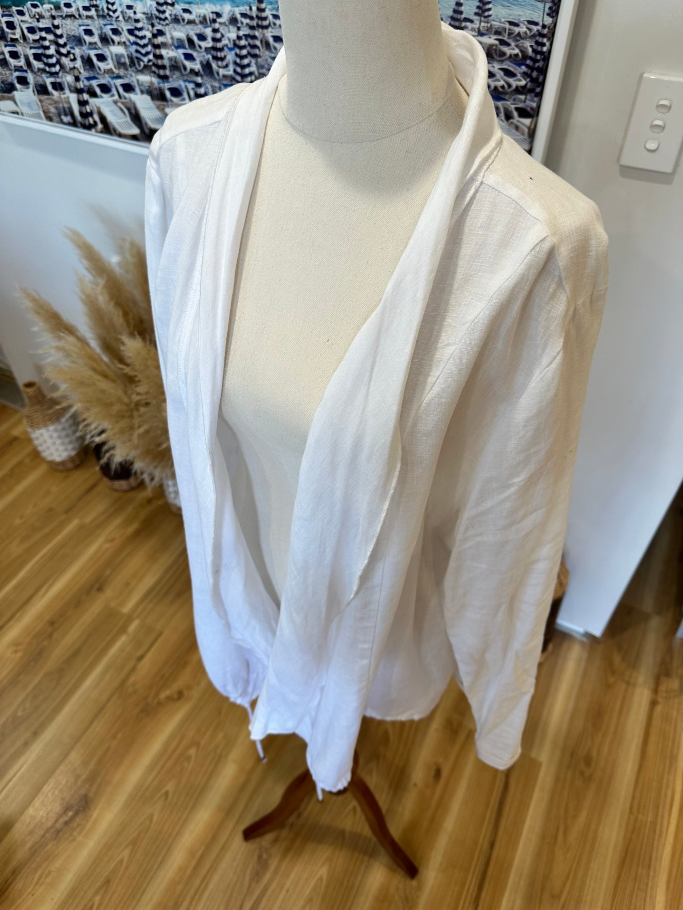 Zest - 100% Linen Top / Open Jacket - Size 18 - White