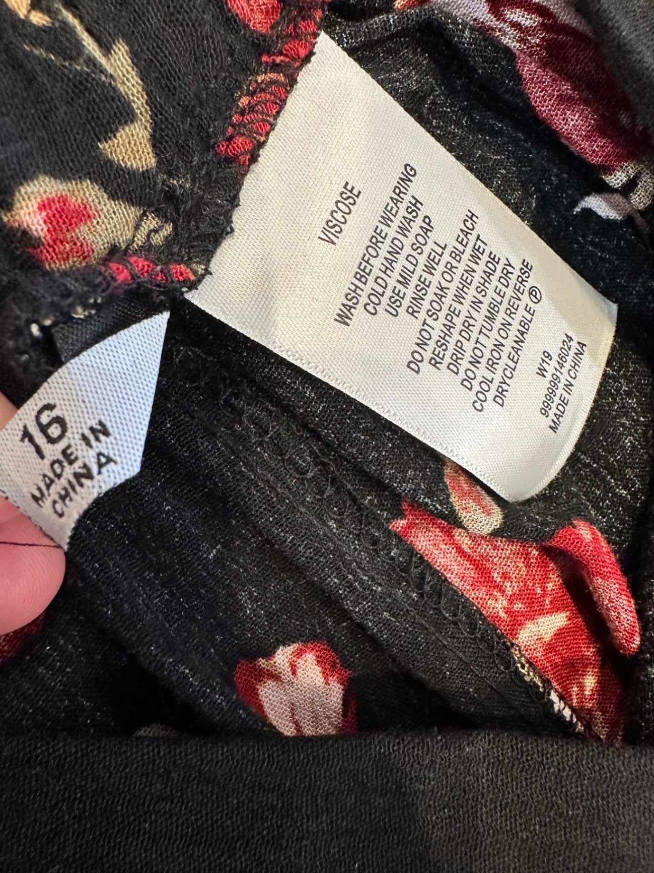 Wide Leg - Cut-Out Pants - Size 16 - Black w Floral