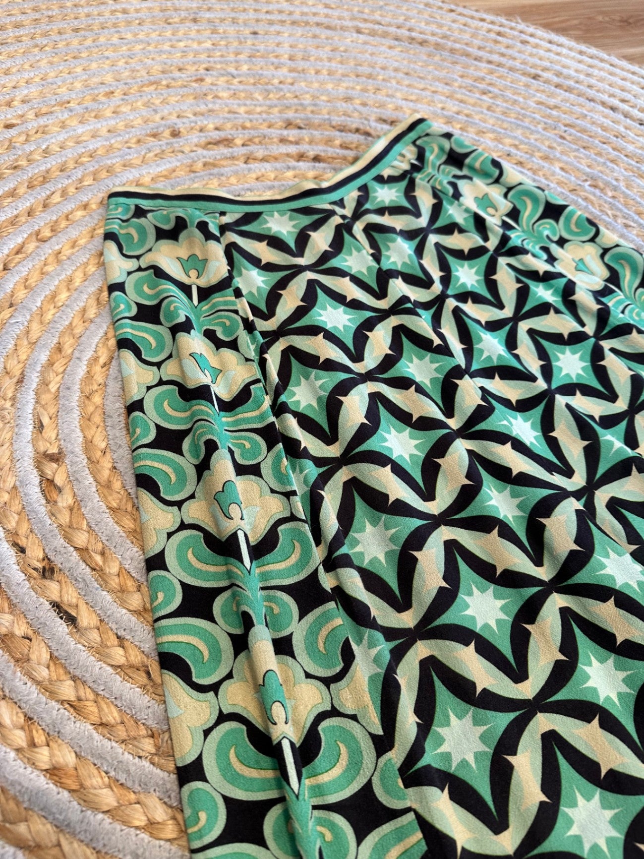 Nine Lives Bazaar - Palazzo Pants - Size 10 - Green