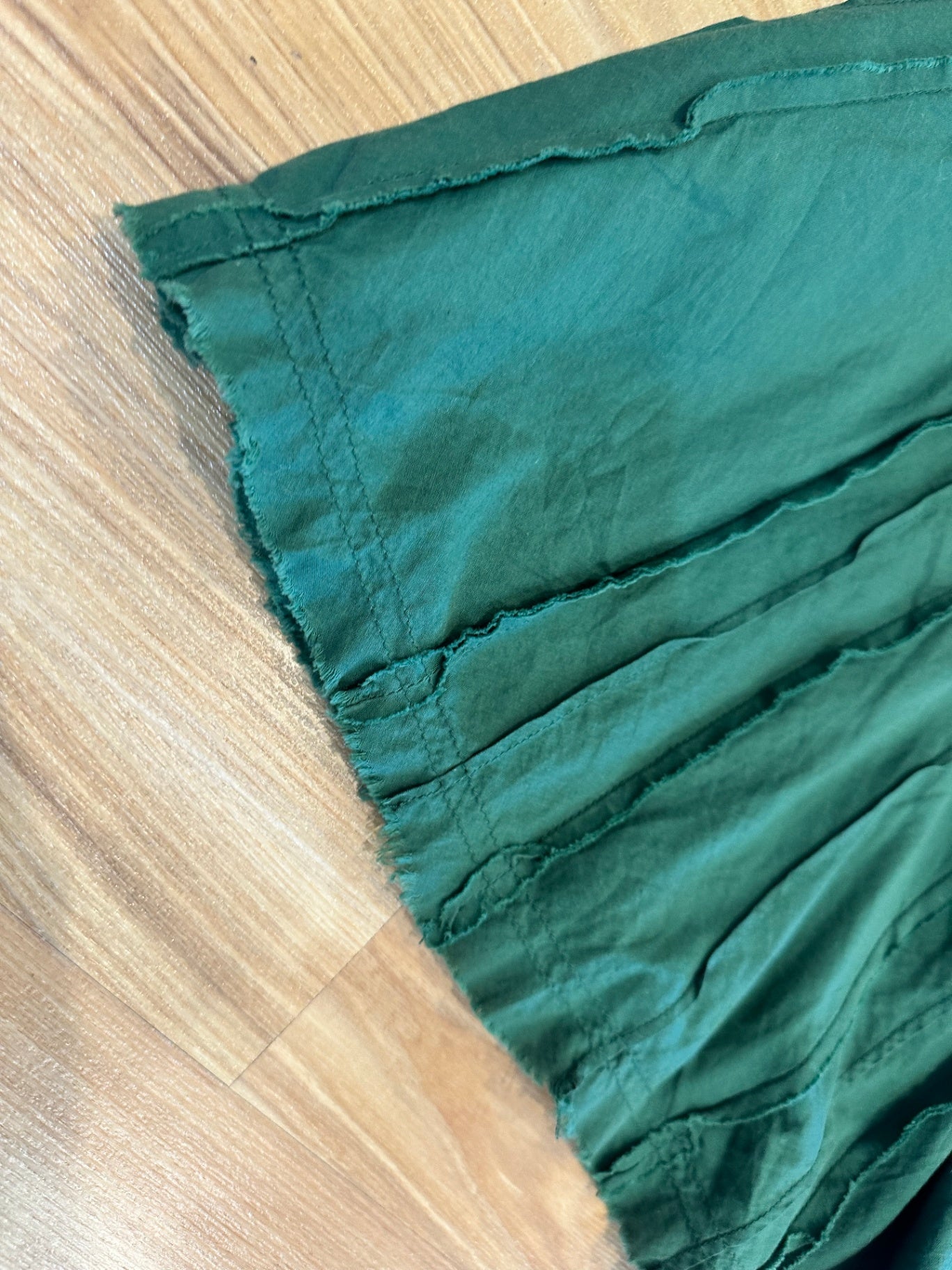 Merric - FairyCore - Midi Skirt - Size 14 - Green