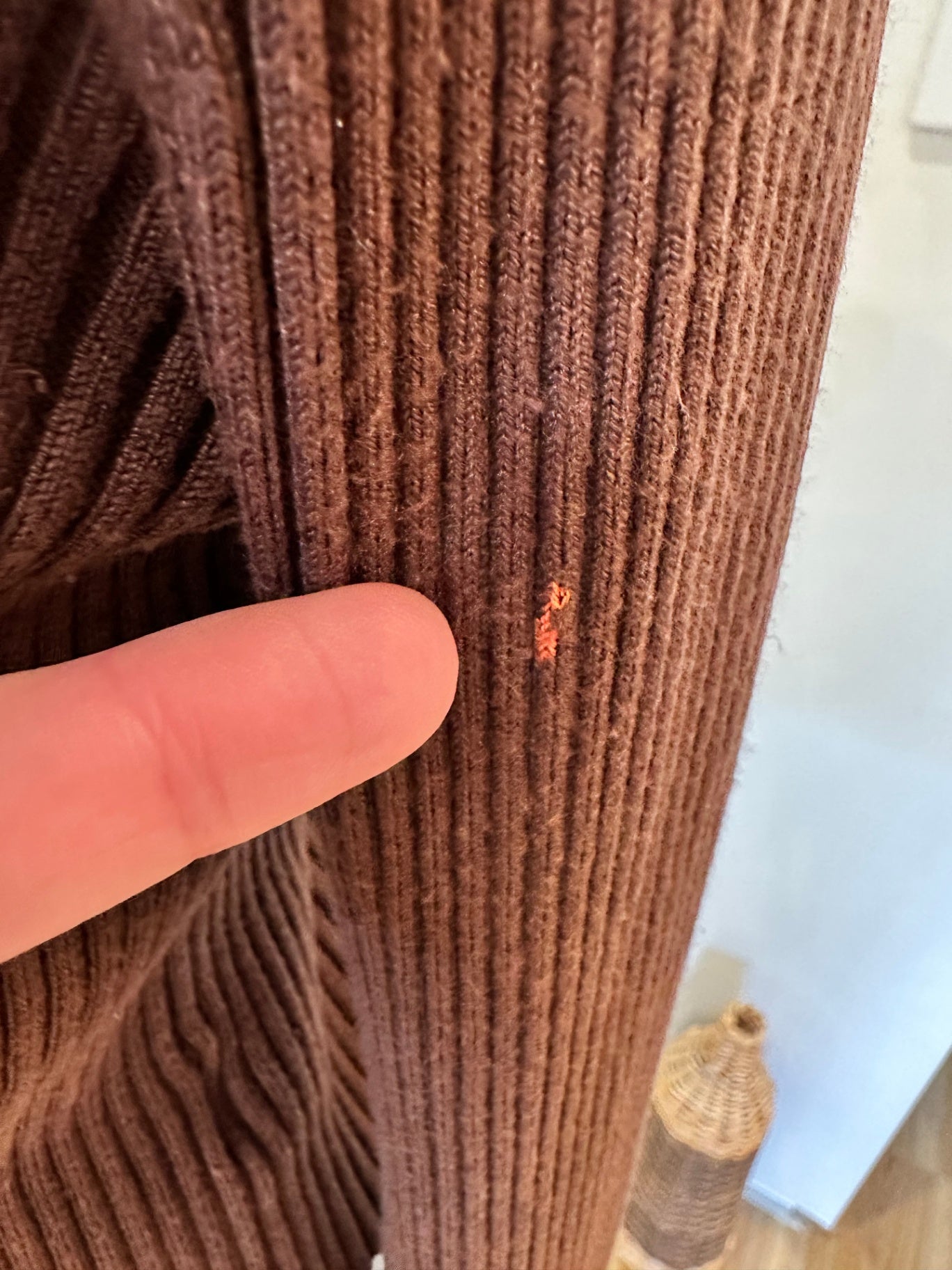 Glassons - Crop ribbed Top - Large - Brown [stain on arm]