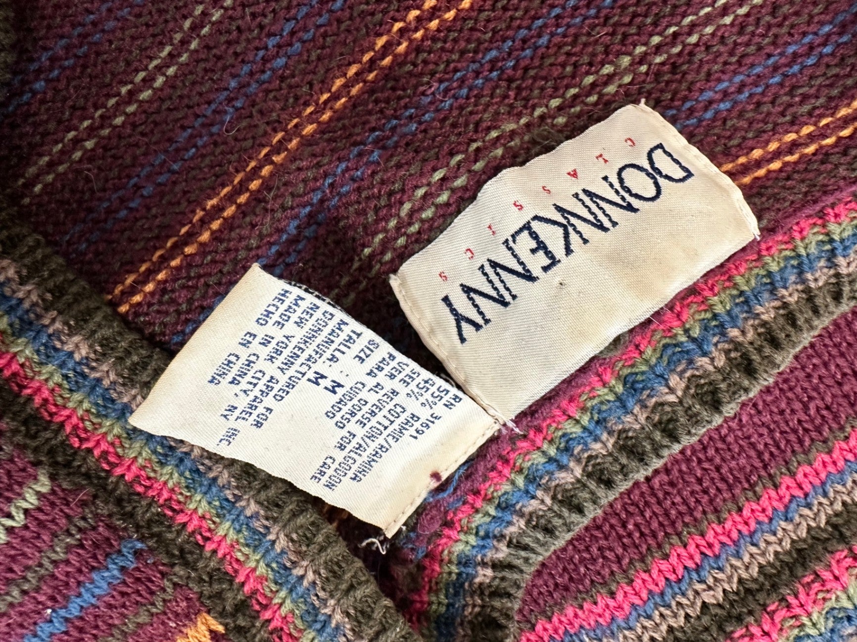 Vintage 90's - Don Kenny Vest - Large - Burgundy with patterns