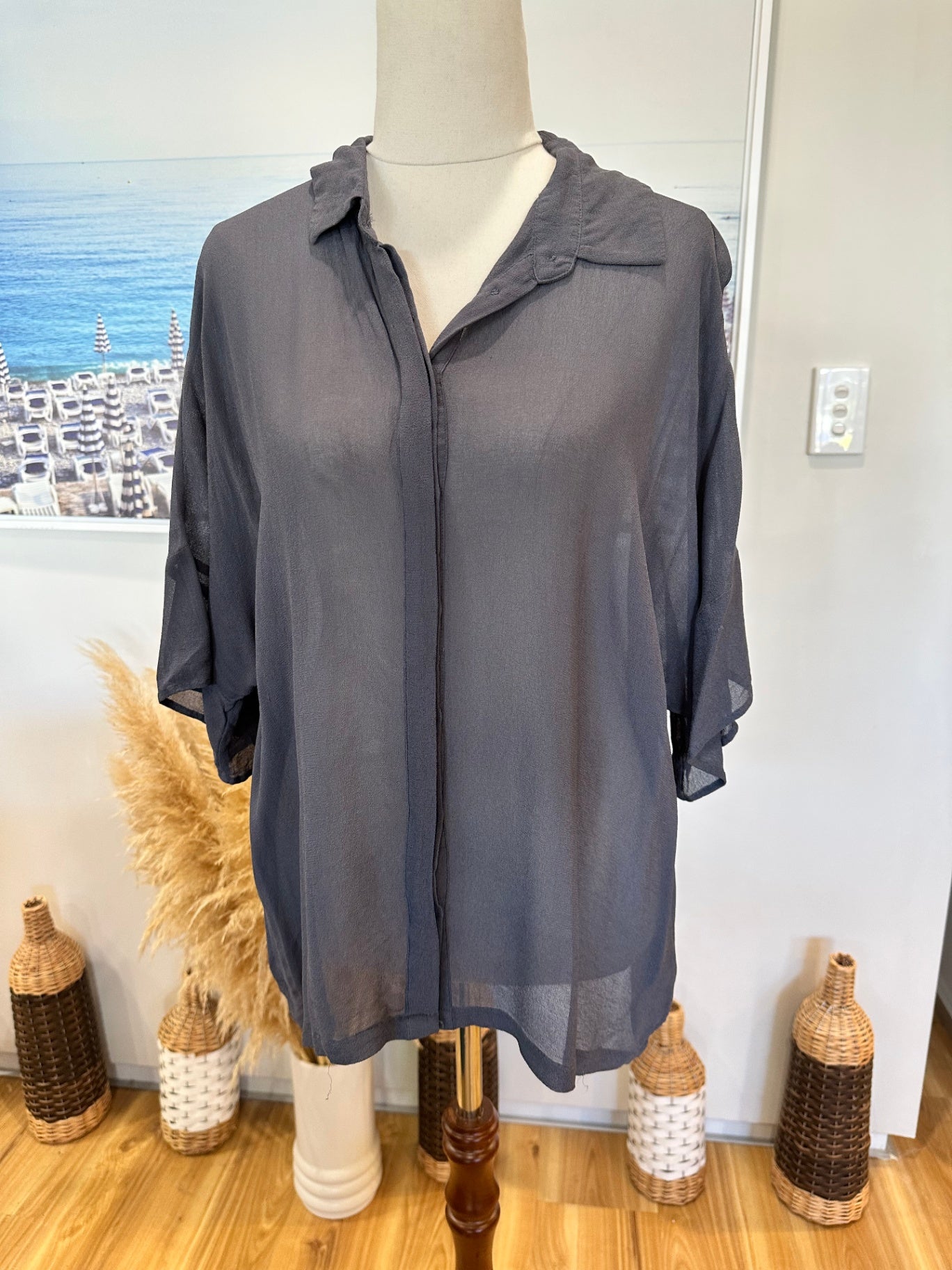 Max Blouse - Size 12 - Grey [note: pull]
