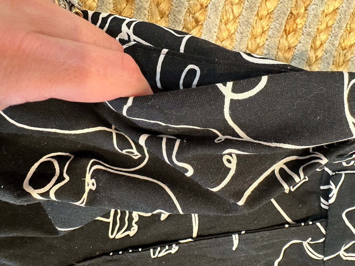 Shorts - Extra Small - Black and white