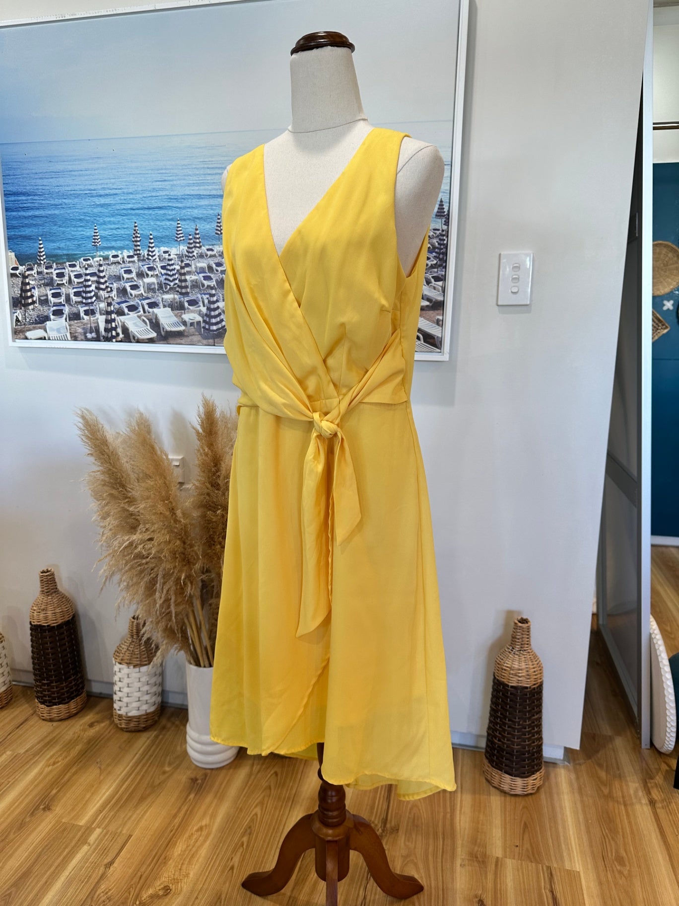 Lulus Dress - Extra Large - Lemon Yellow
