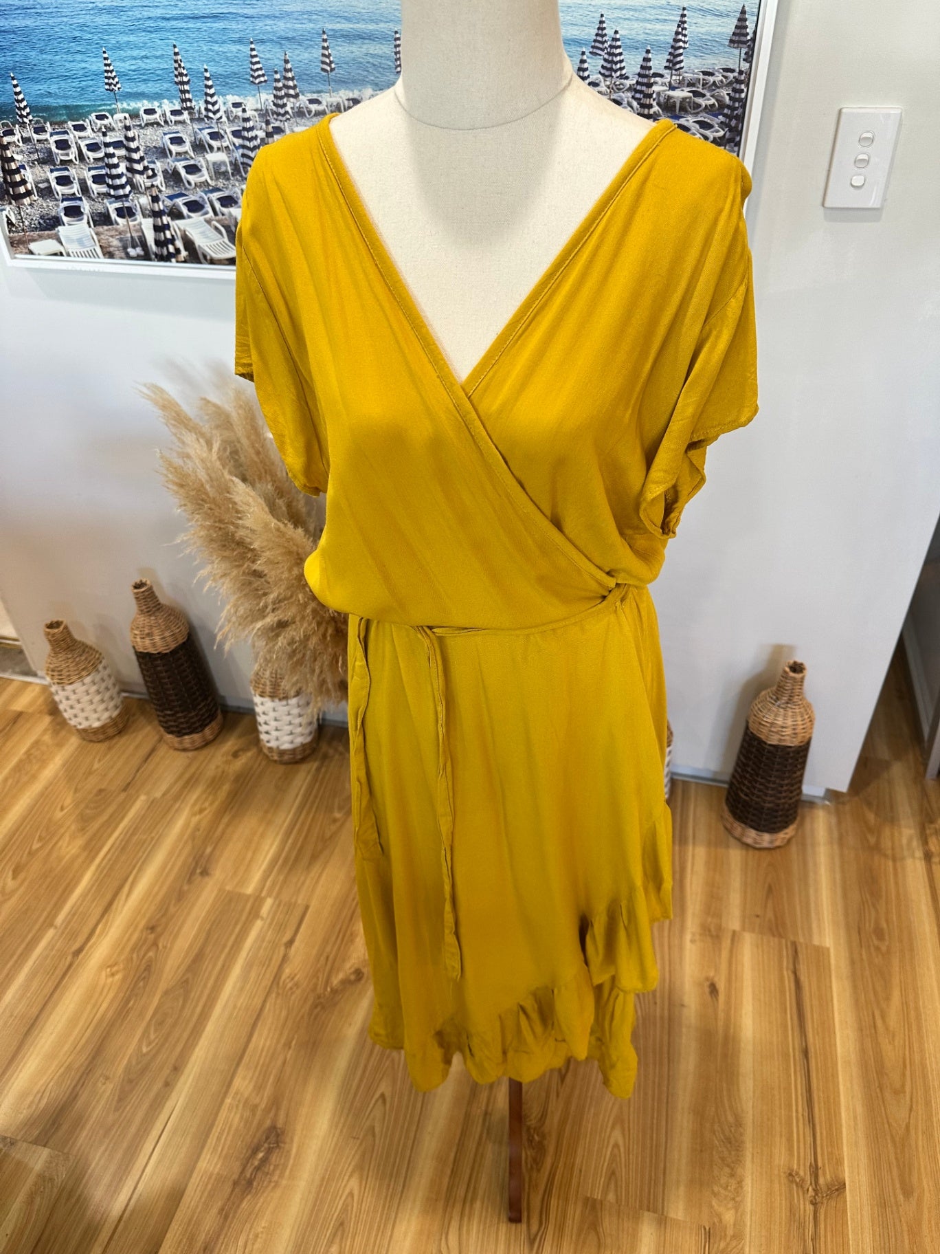 Nooz Dress - Size Large - Yellow