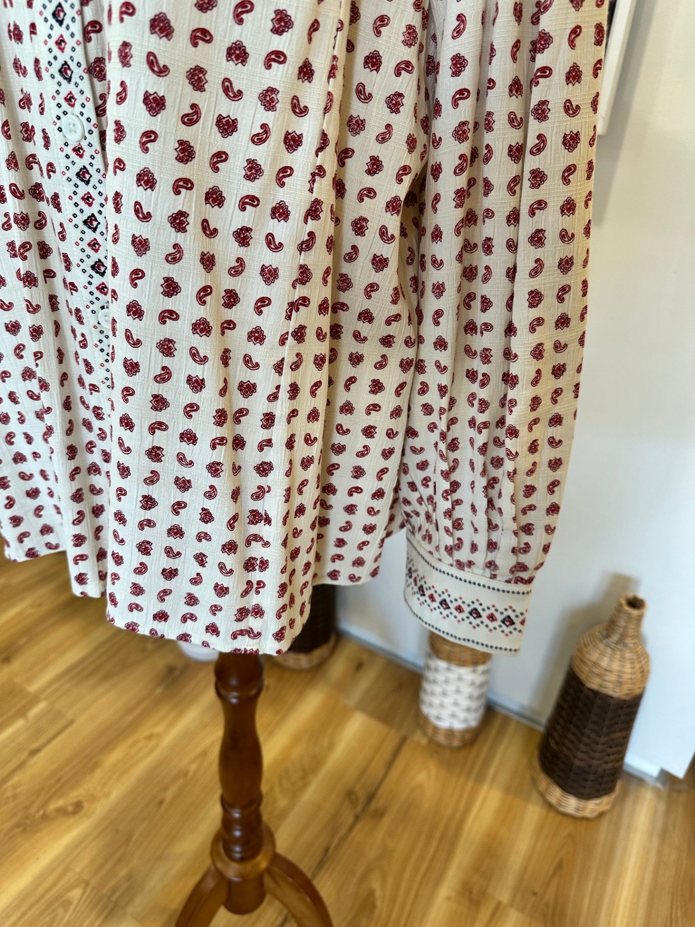 M&S Blouse - Size 18 - Cream w Red Paisley Print