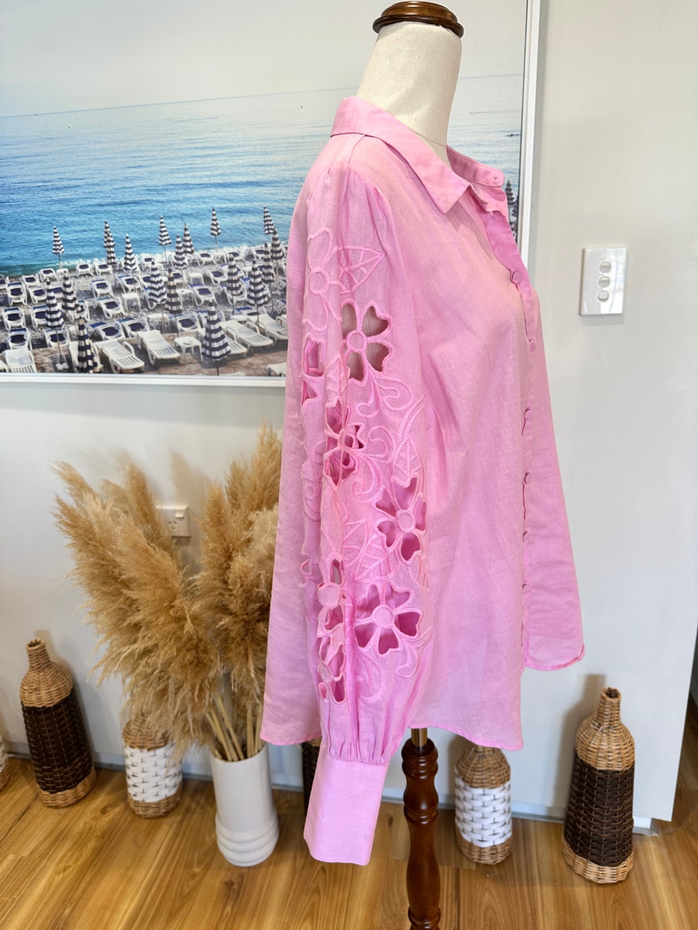 Decjuba - Pink Embroidery Blouse - Size 12 - 55% Cotton / 45% Linen
