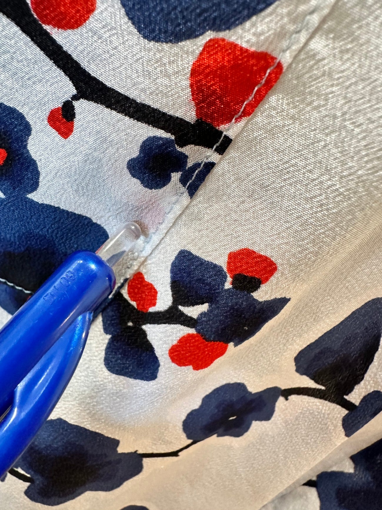 Ben Sherman - 100% Silk Dress - Medium [Some staining]