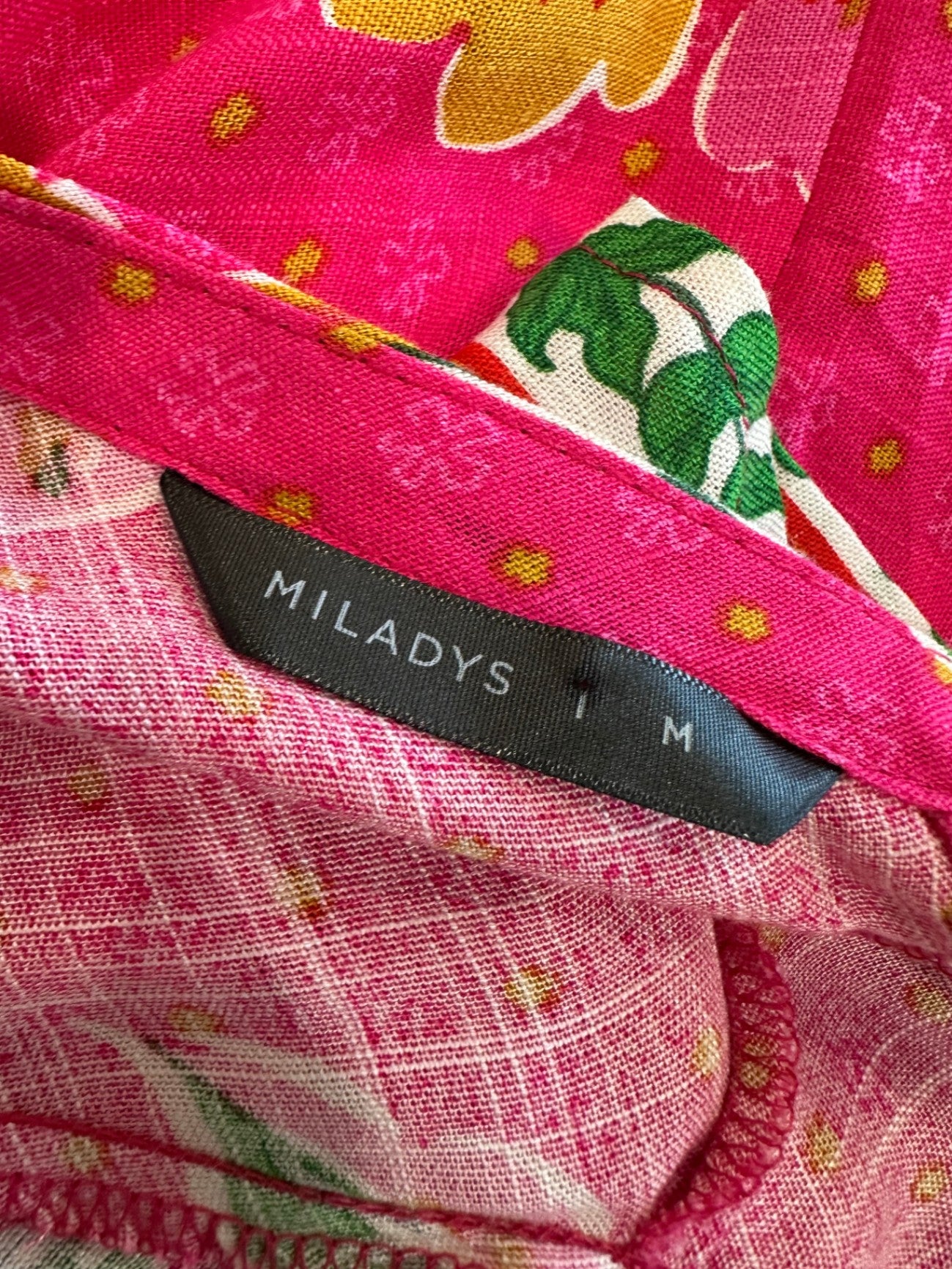 Miladys - Blouse - Size Medium - Hot Pink - 100% Rayon
