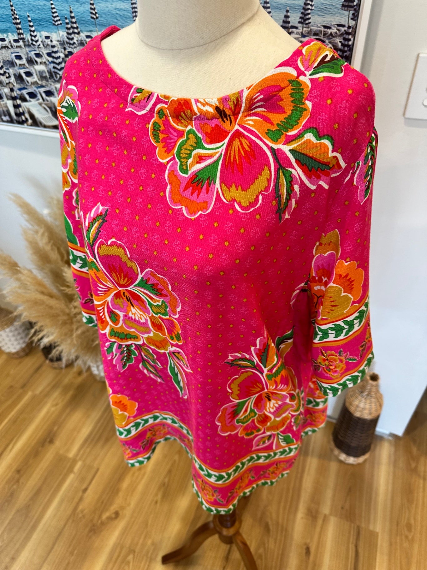 Miladys - Blouse - Size Medium - Hot Pink - 100% Rayon