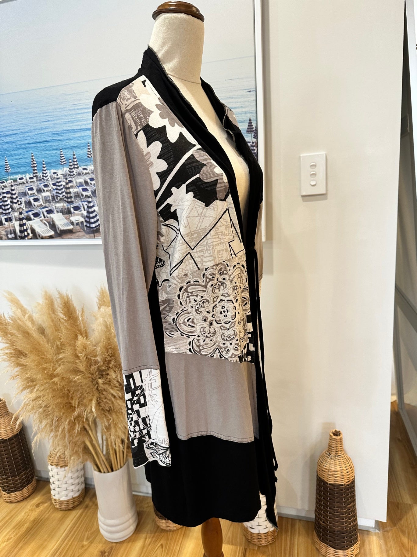 Heine Cardigan - Size 14 - Black / White / Grey