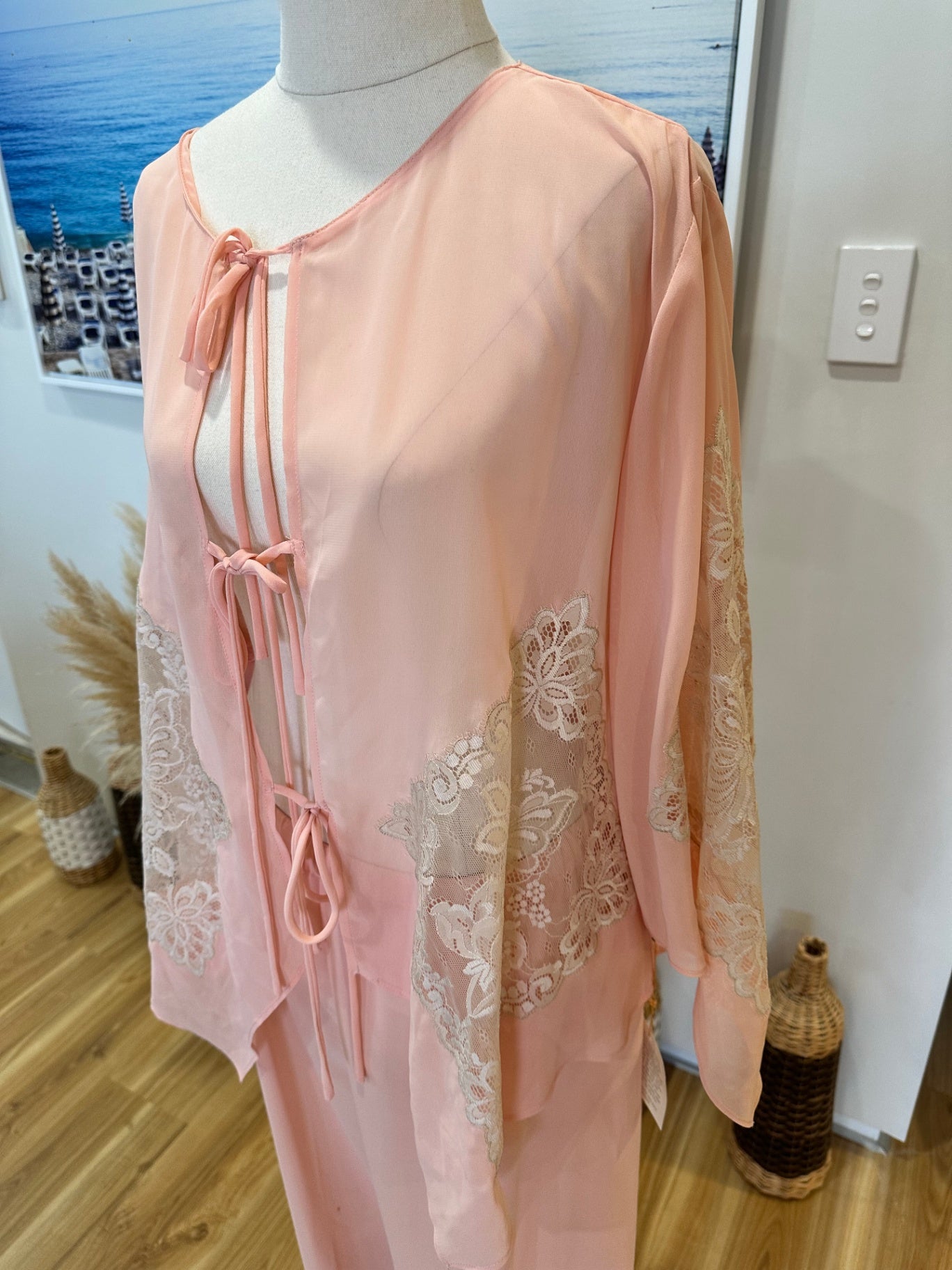 Victoria's Secret - Sleepwear Set - Medium - Peach / Pink