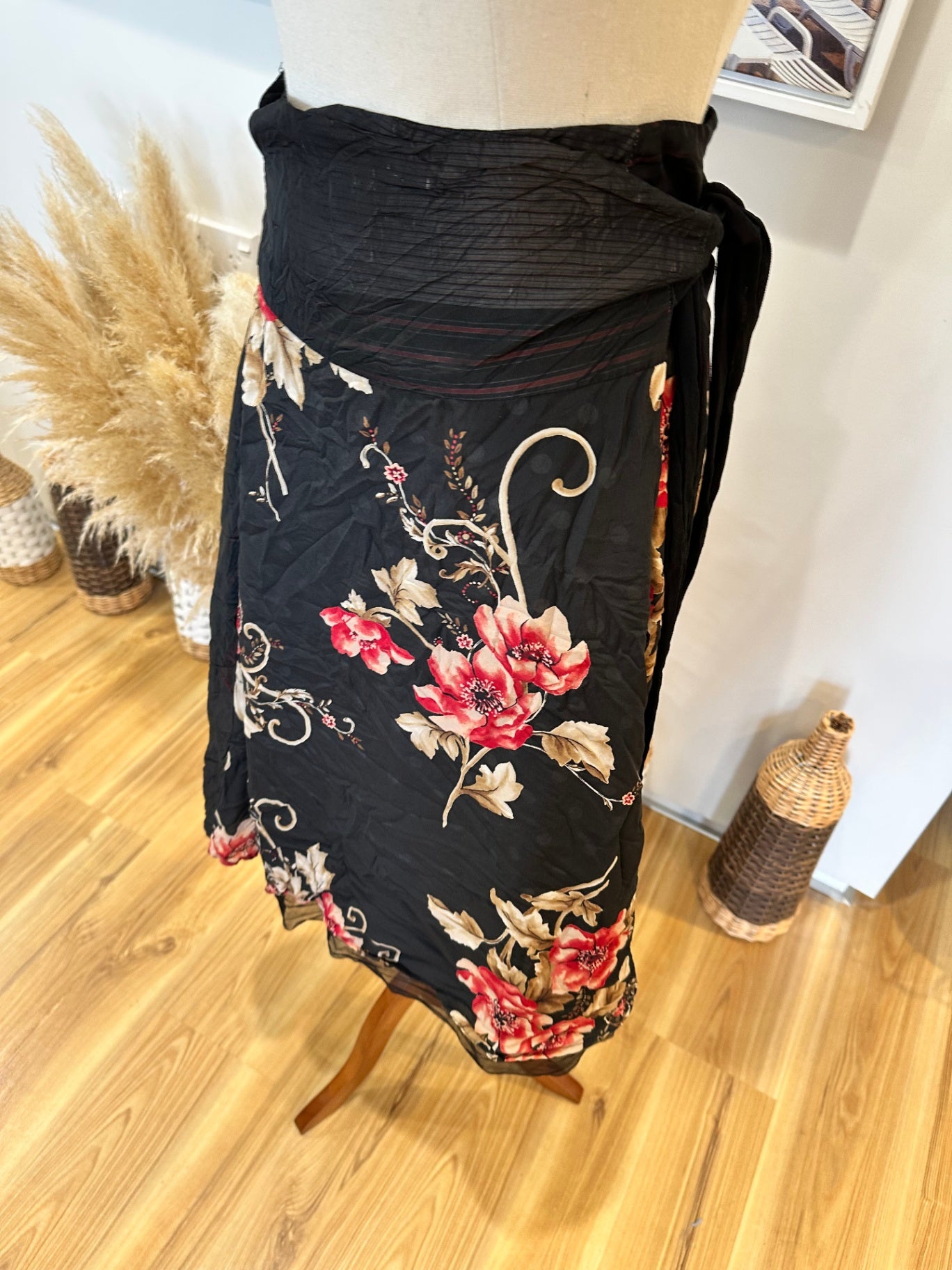 Wrap-around Skirt - Black and floral
