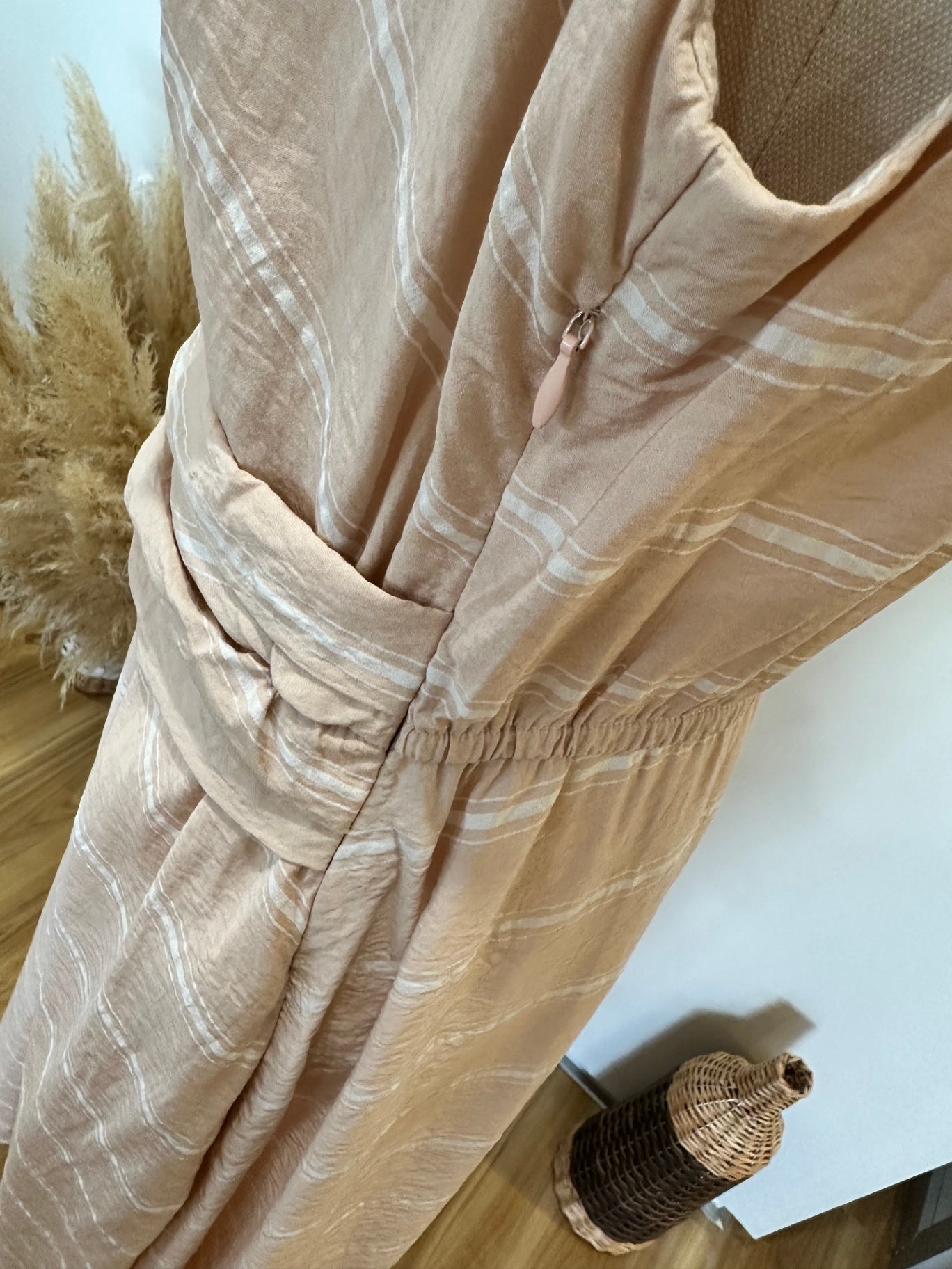 Fate + Becker - Dress - Size 12 - Beige