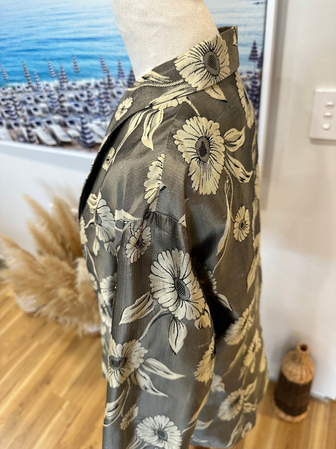 T.O.A.T - 100% Silk - Made in New Zealand - Blazer - Size 14 - Grey / Gold