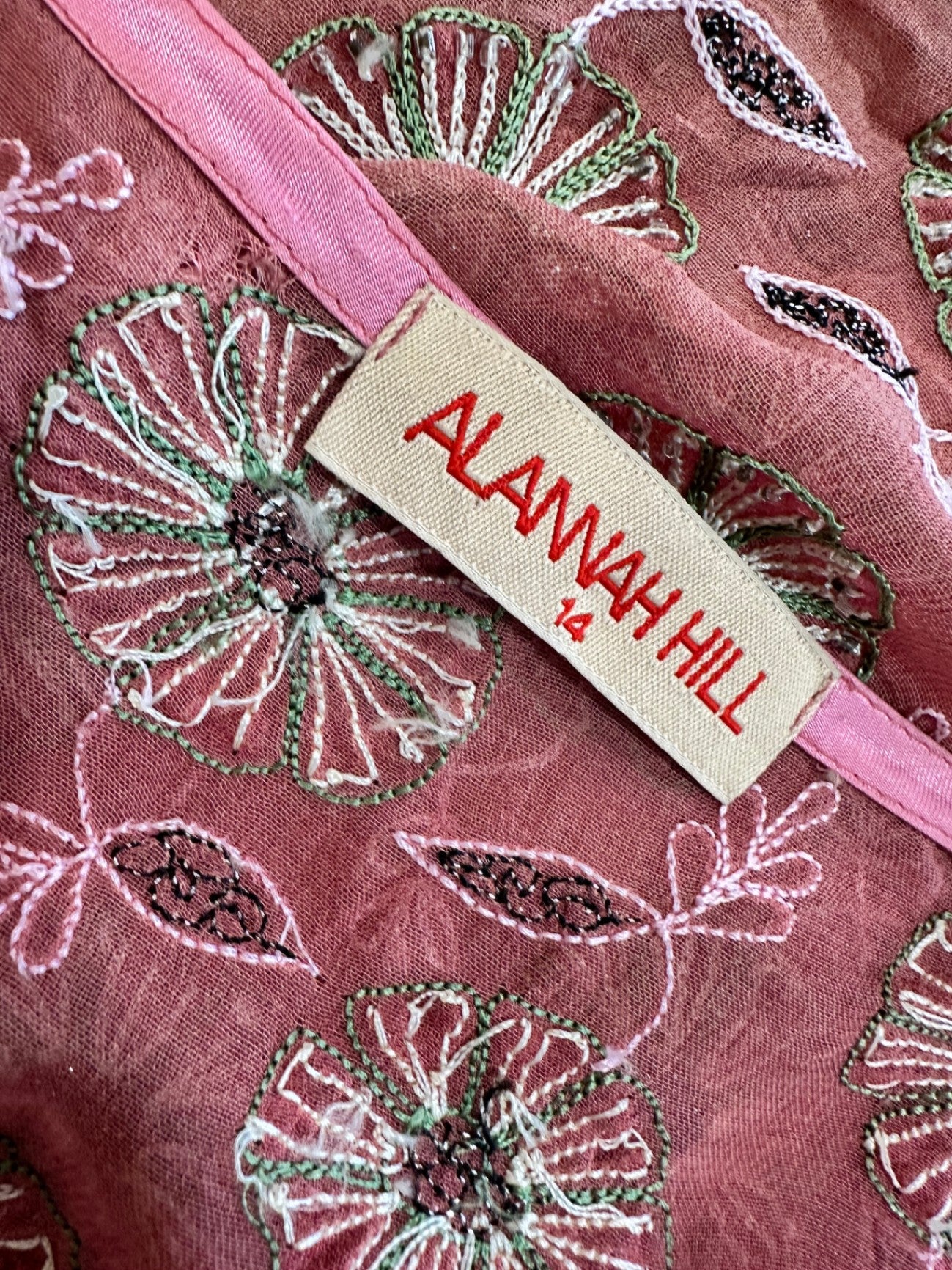 Alannah Hill - Lace Skirt w Embroidery - Size 14 - Pink