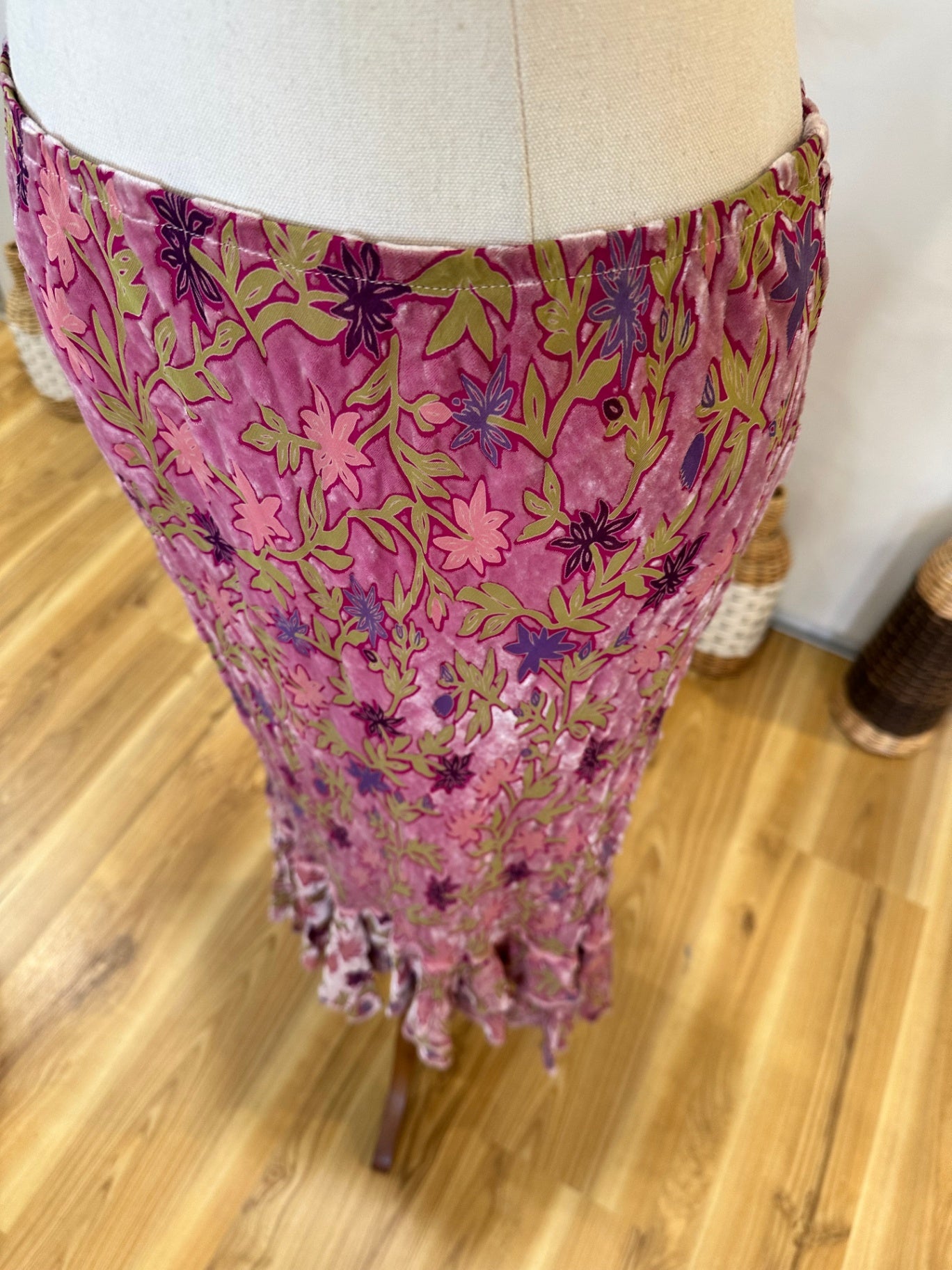 Vintage 90's - Velvet Skirt - Robin Jones - Size 12 - Pink 