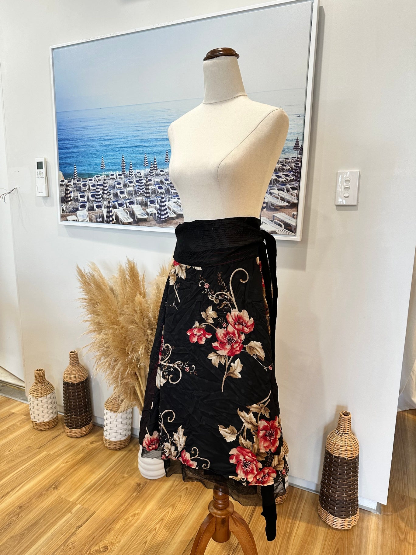 Wrap-around Skirt - Black and floral
