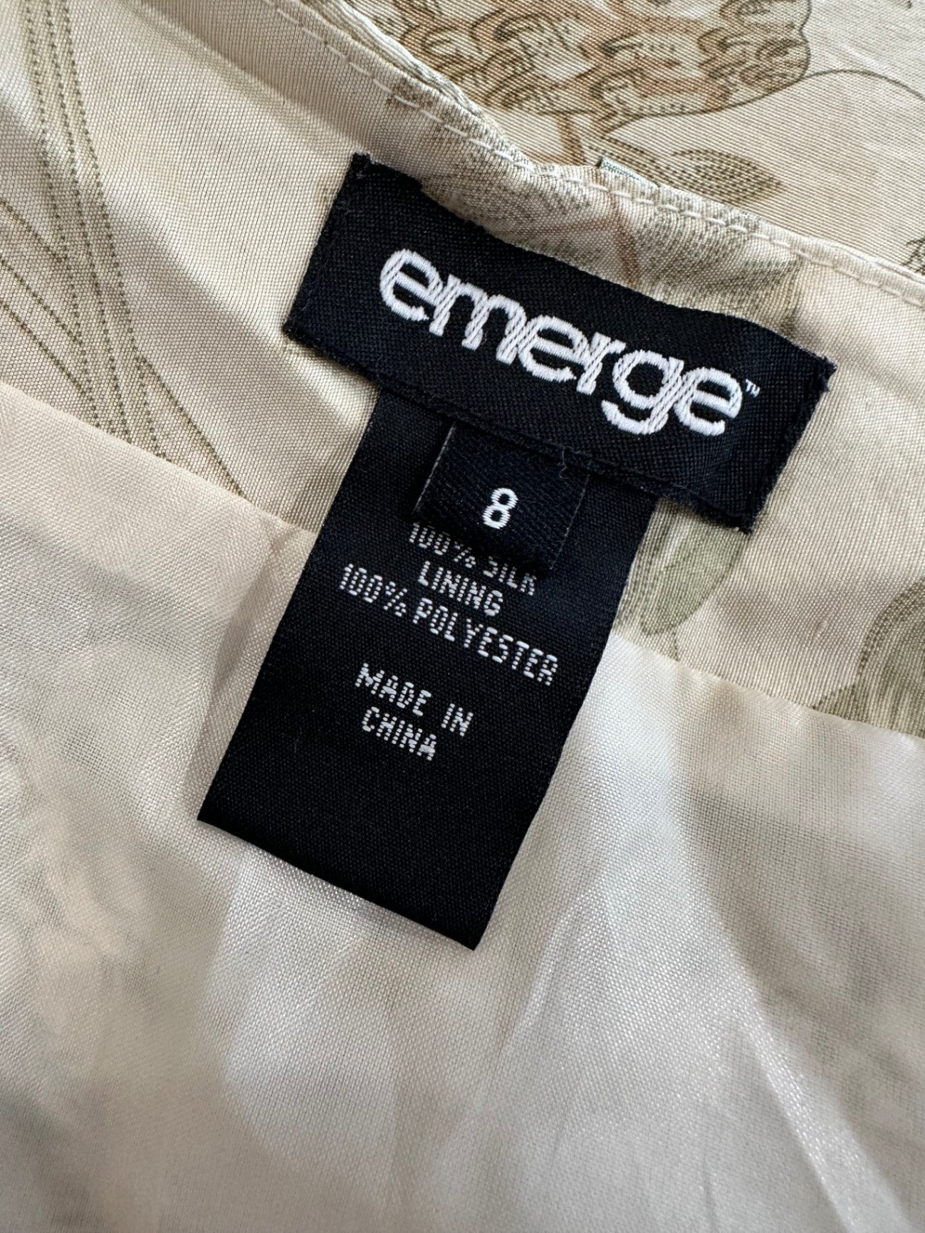Emerge - 100% Silk - A-Line Skirt - Size 8 - Beige with floral pattern in muted tones