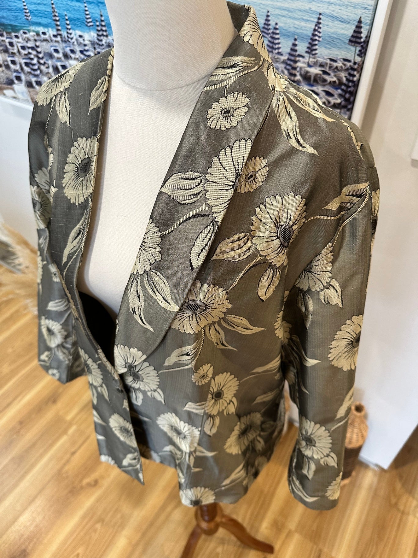 T.O.A.T - 100% Silk - Made in New Zealand - Blazer - Size 14 - Grey / Gold