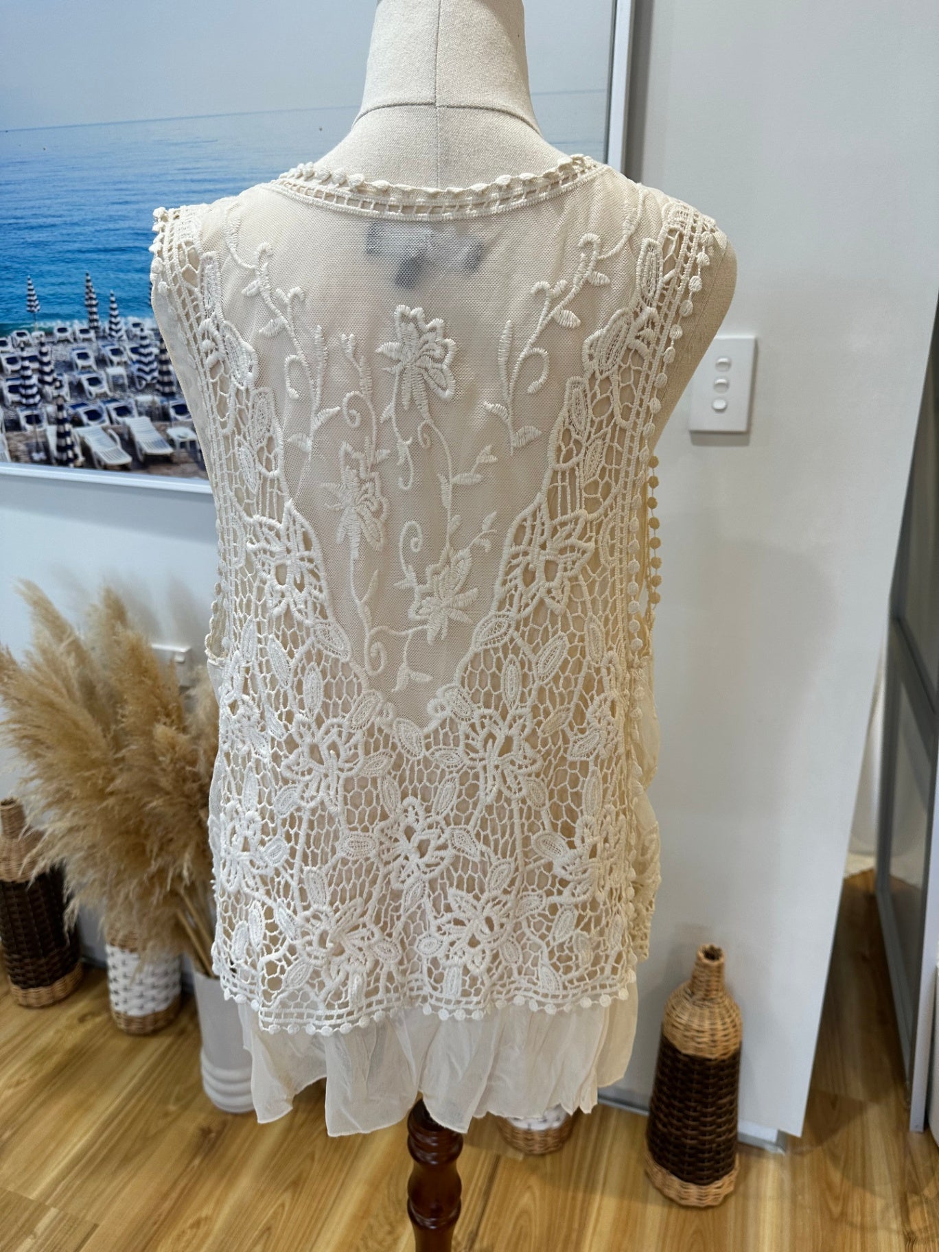 Max - Bohemian Lace Vest - Small - Cream/Beige