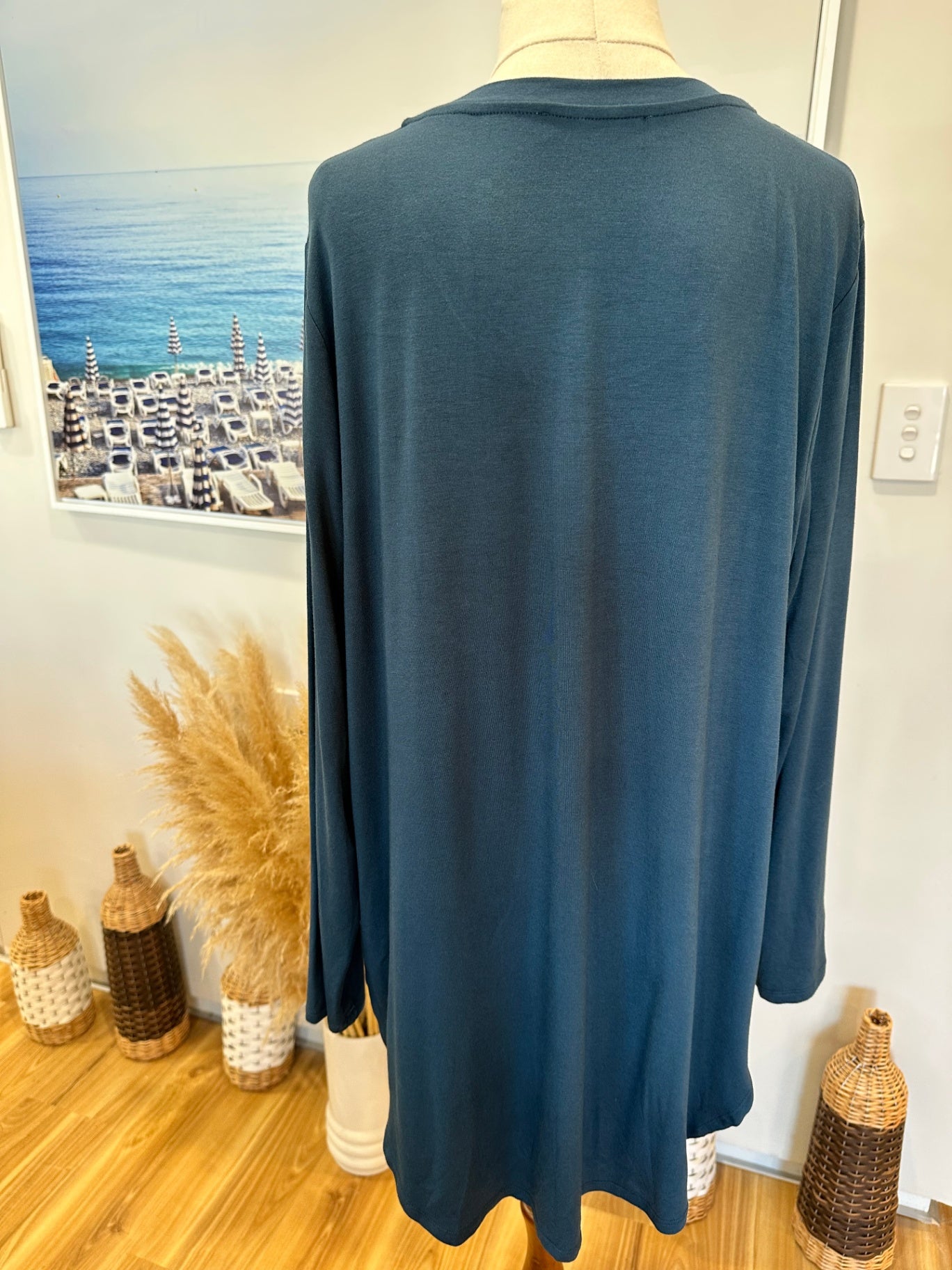 Betty Basics - Los Angeles Top - Size 18 - Blue