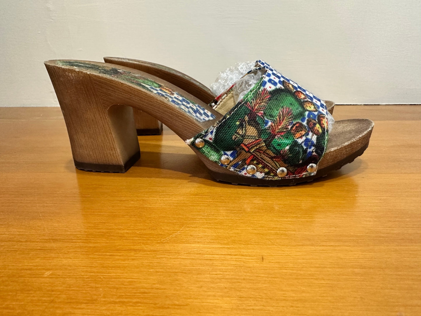 Summer Heels - Size 38 - Tropical Mediterranean