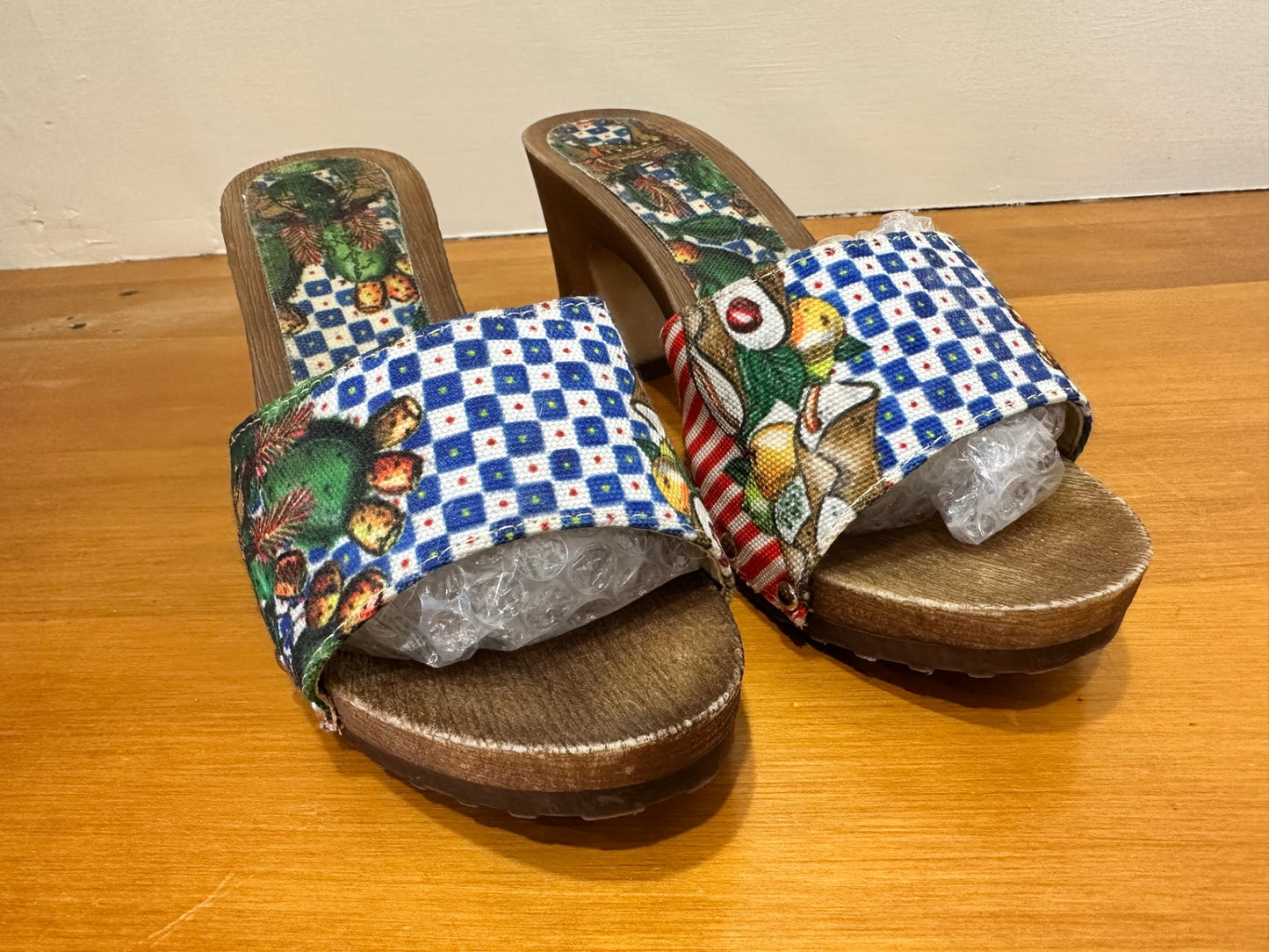 Summer Heels - Size 38 - Tropical Mediterranean