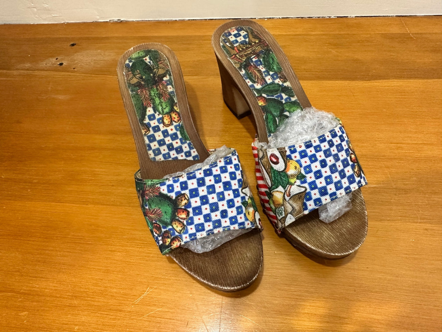 Summer Heels - Size 38 - Tropical Mediterranean