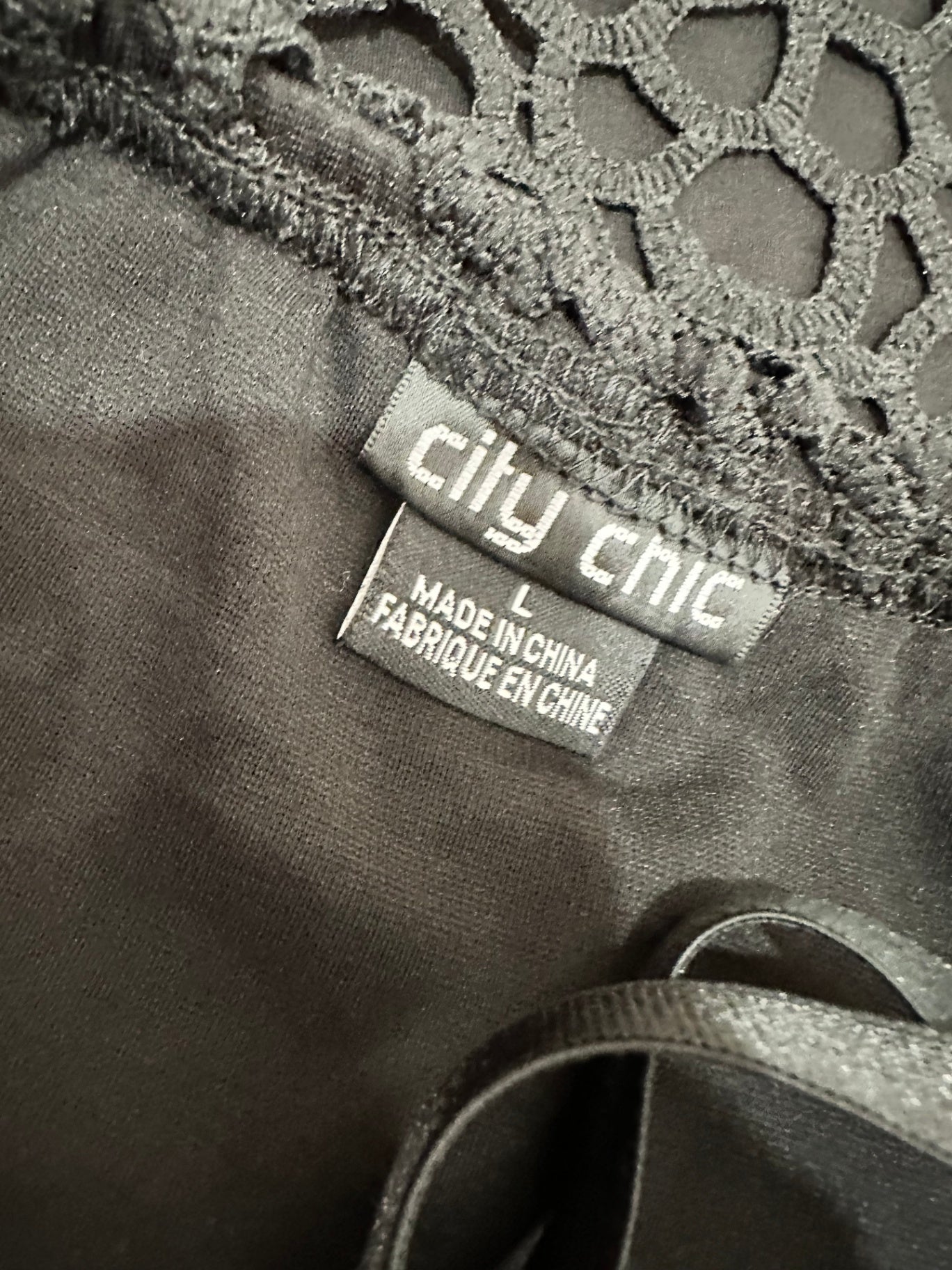 City Chic - Lace Camisole Top - Size 20 - Black