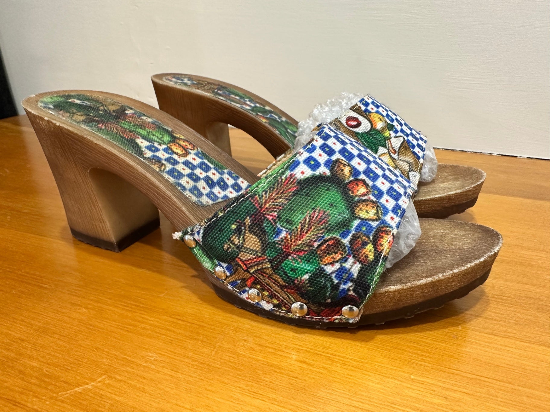 Summer Heels - Size 38 - Tropical Mediterranean