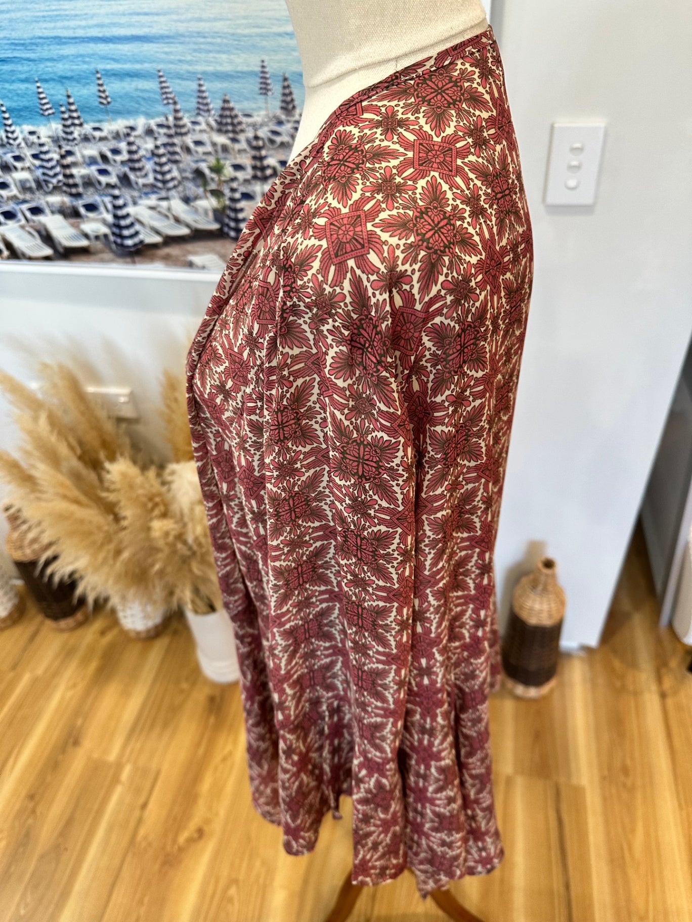 Pagani - Bohemian Kaftan - Size 18 - Red with white floral pattern