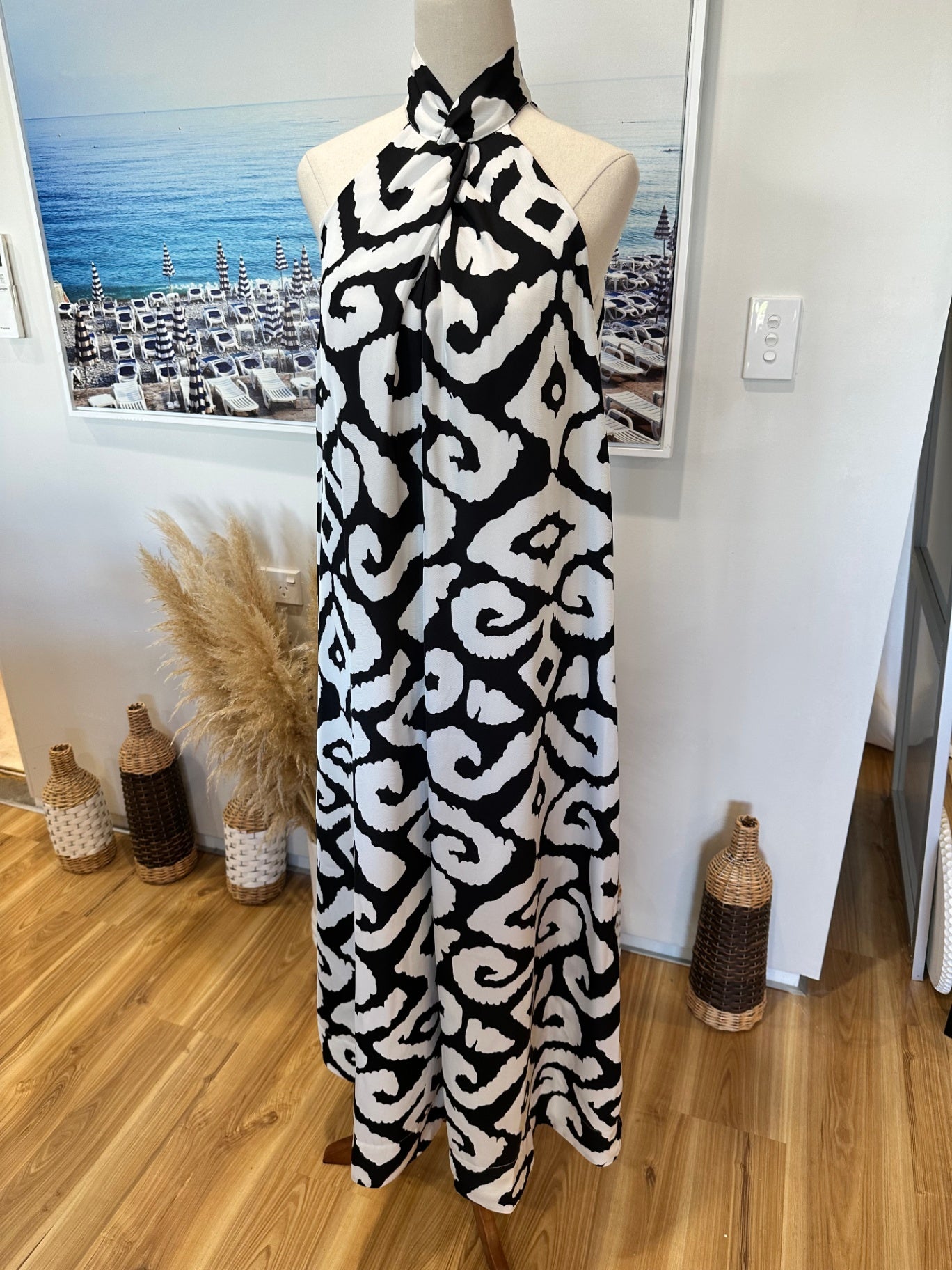 Decjuba - Dress - Size 6 - Black and White