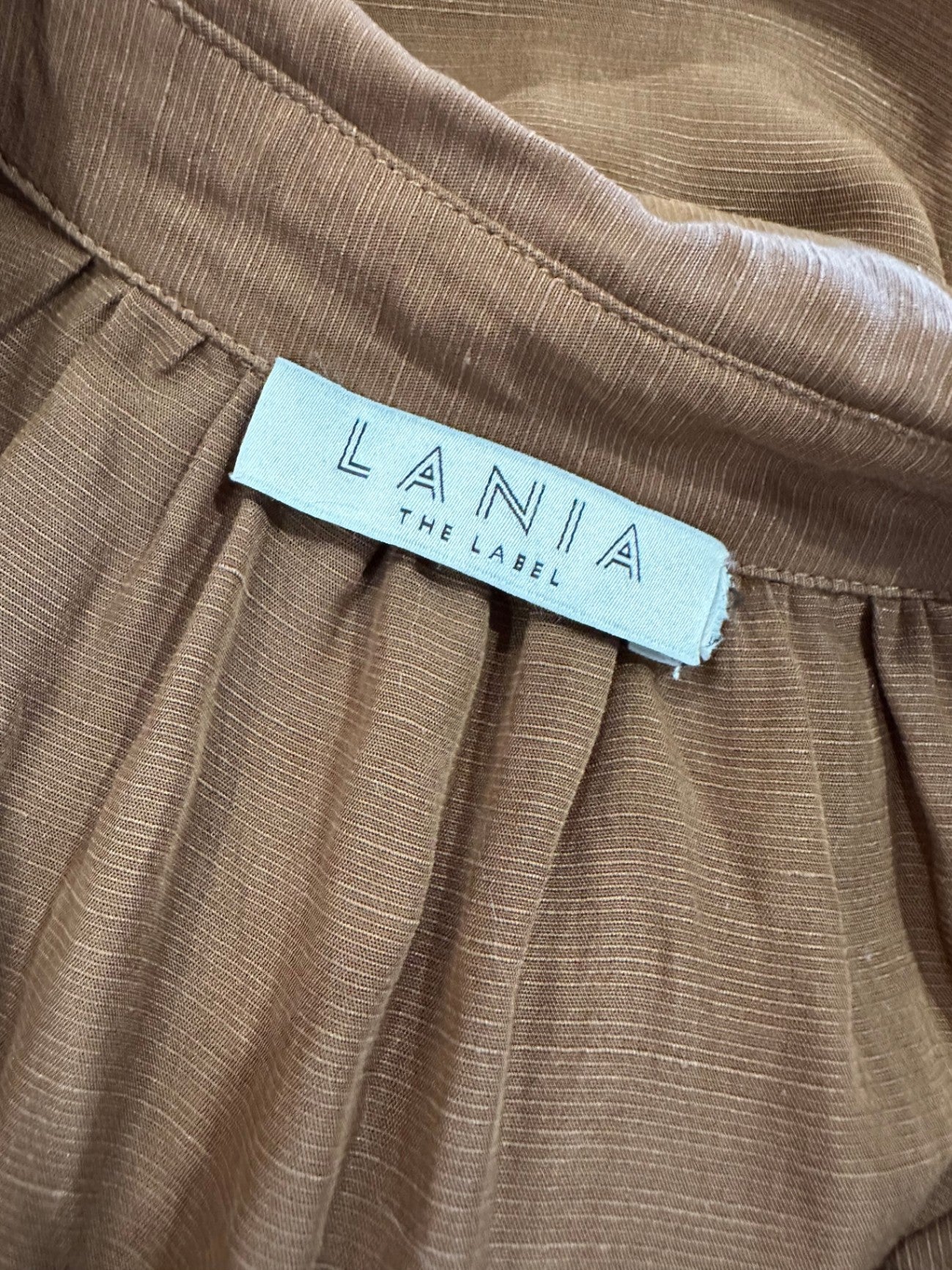 Lania The Label - 74% Tencel + 26% Linen Shirt - Small - Brown