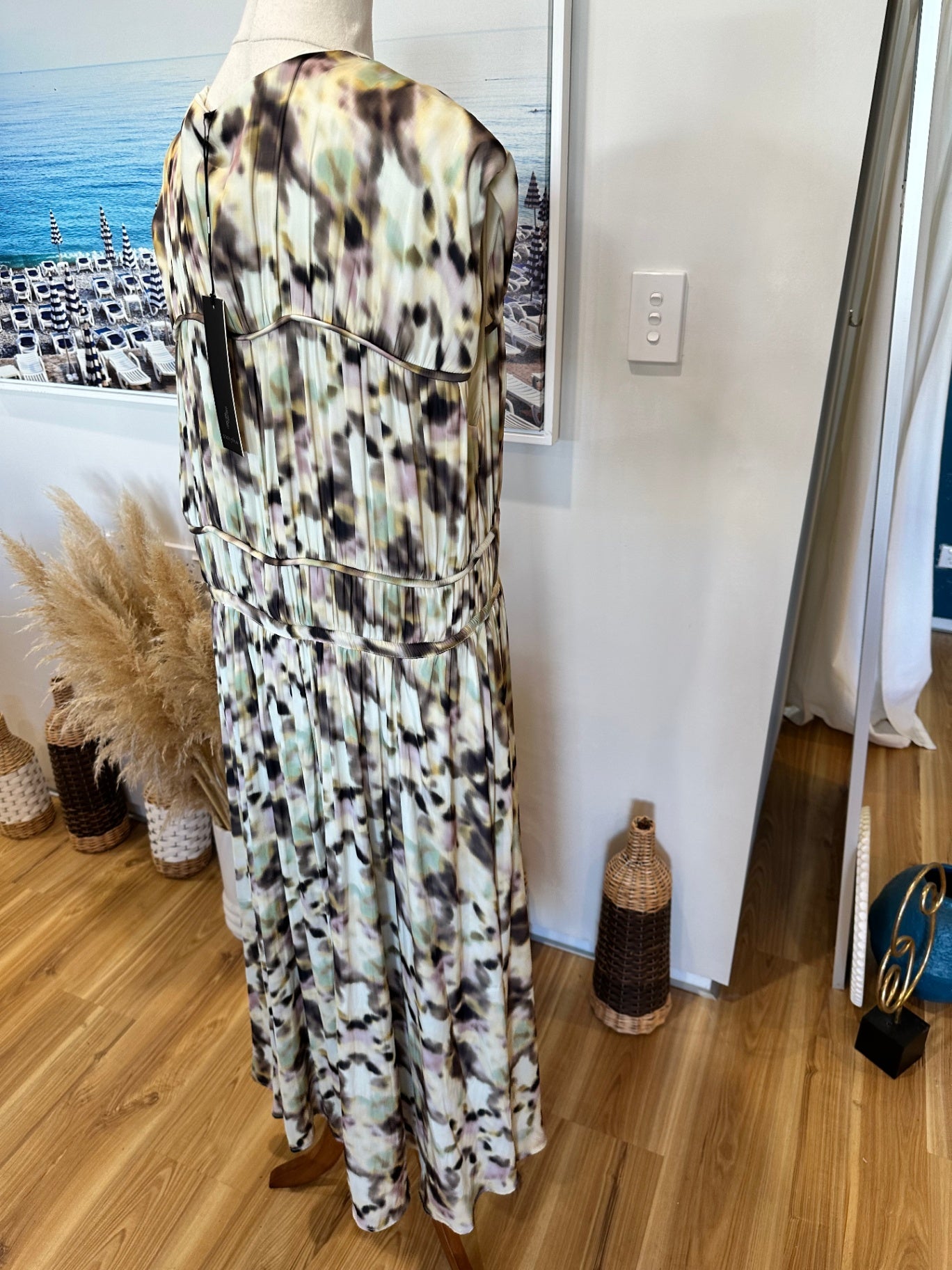 State of Play - Dress - Size 16 - NEW