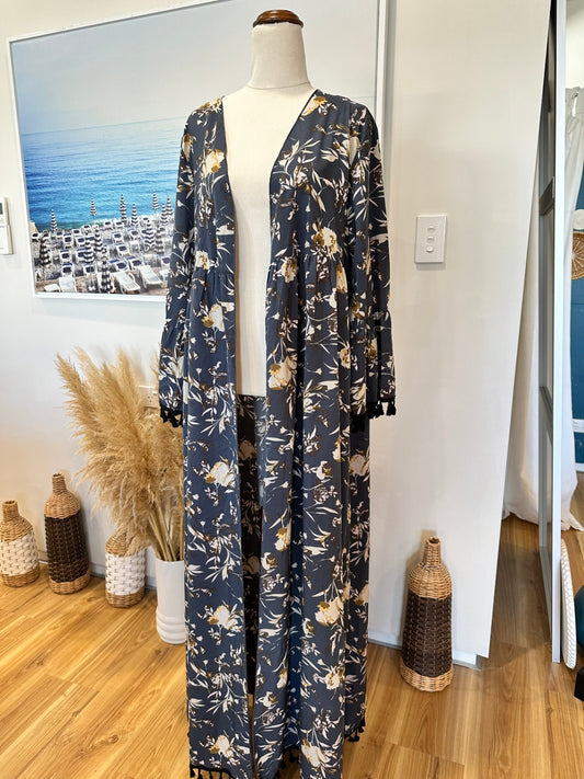 Kaftan - One Size - Navy blue with floral pattern 