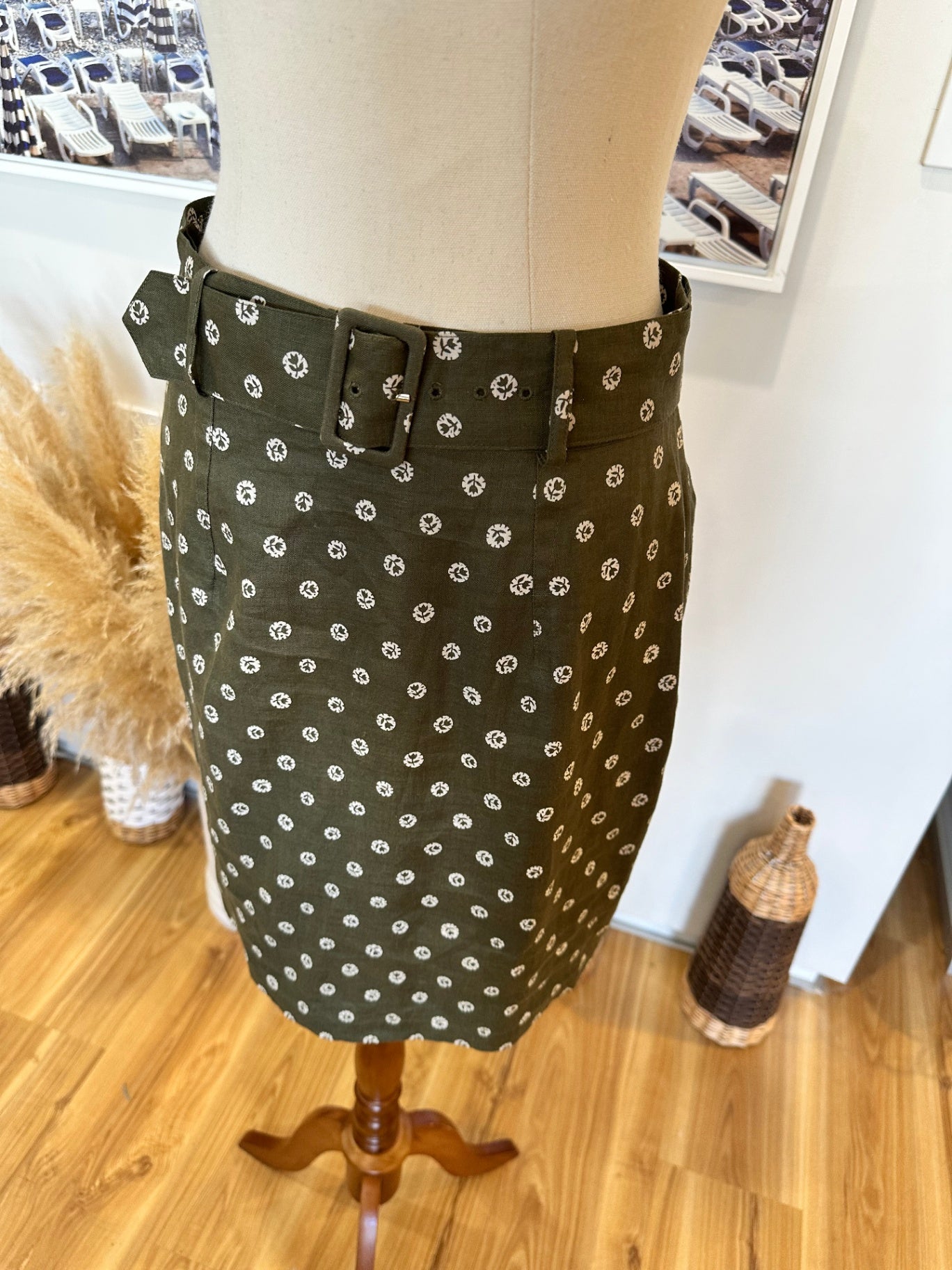 Monsoon - Skirt - Size 12 - Sage green