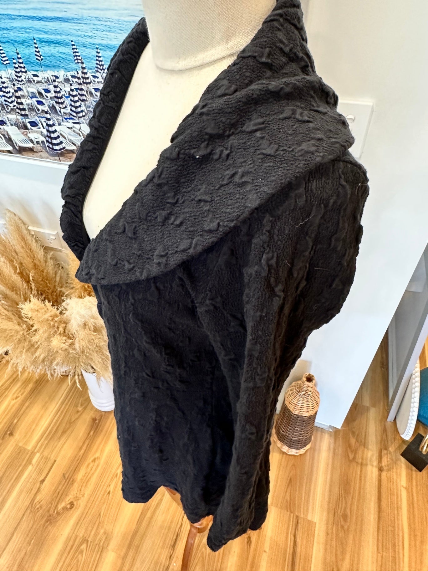 Urban - Big Collar Cardigan / Jumper - Small / Medium - Black