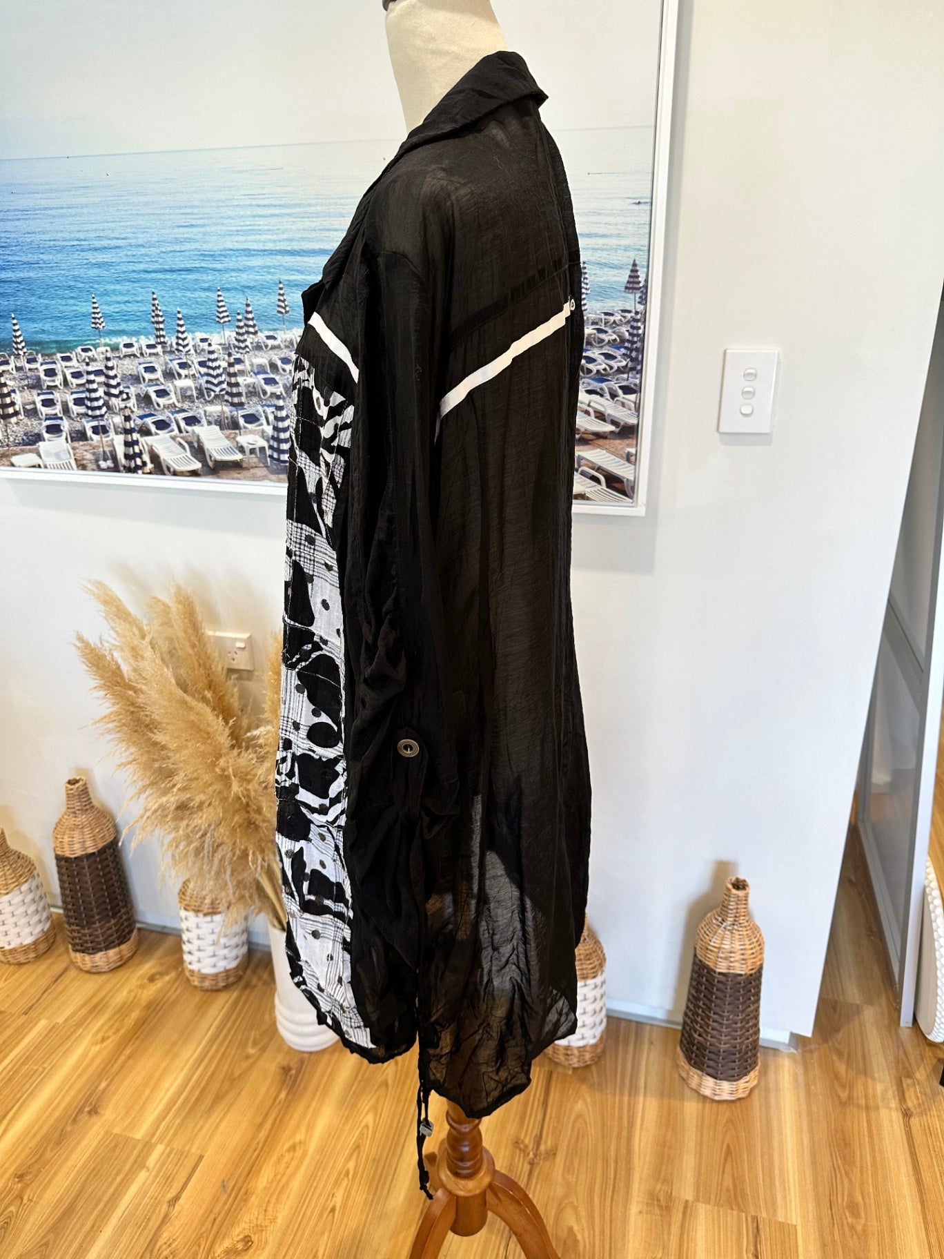 Rosary Cardigan - Size 18 - Made in New Zealand - Black and White