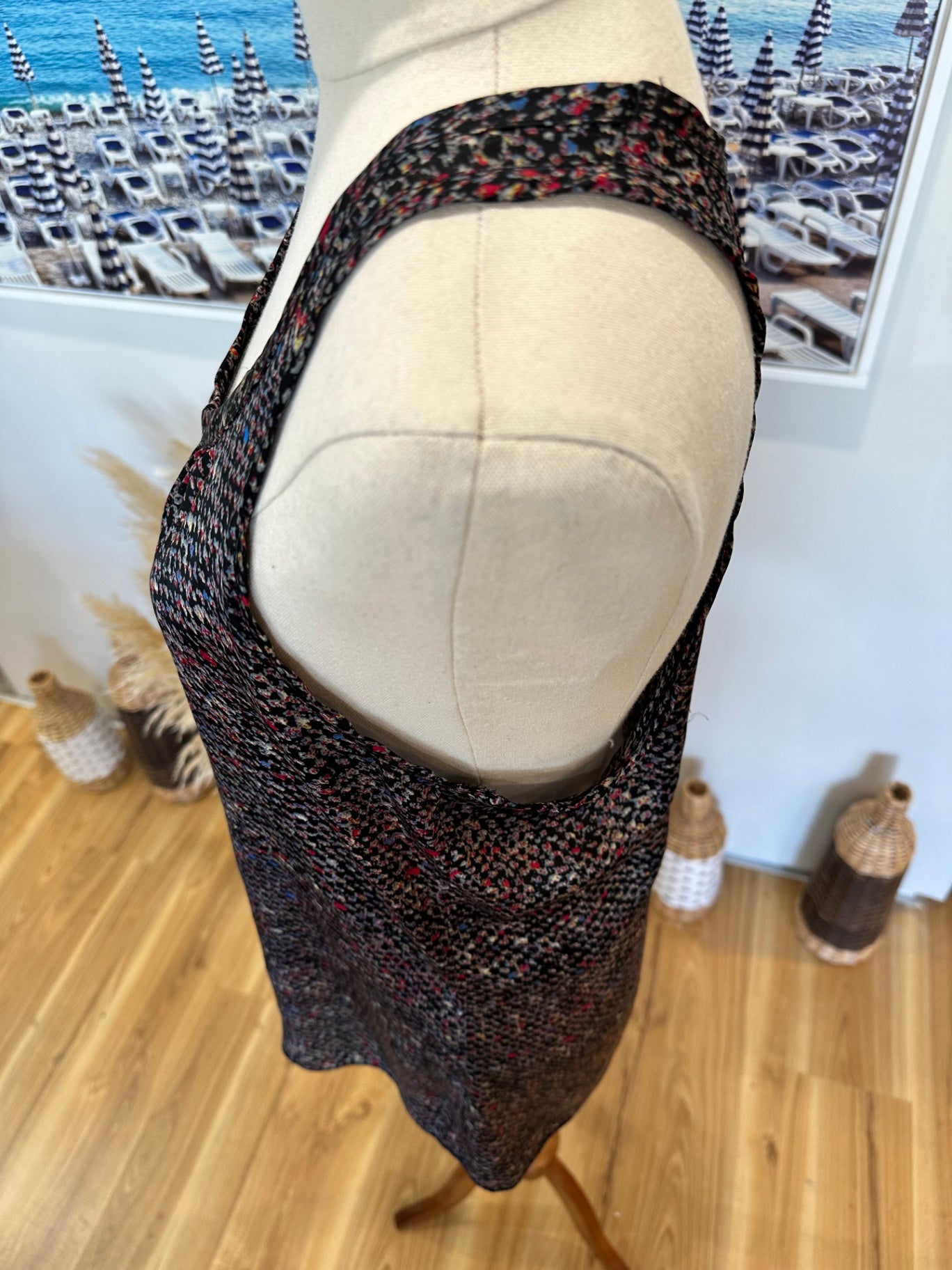 Storm - Singlet Top - Size 10 - Black with print