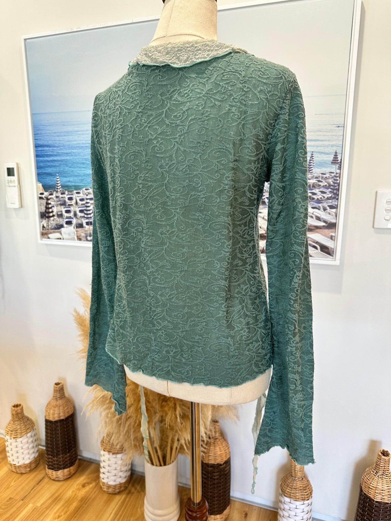 Annah Stretton - Cardigan - Medium - Green / Cream / Lace [Some pilling evident]